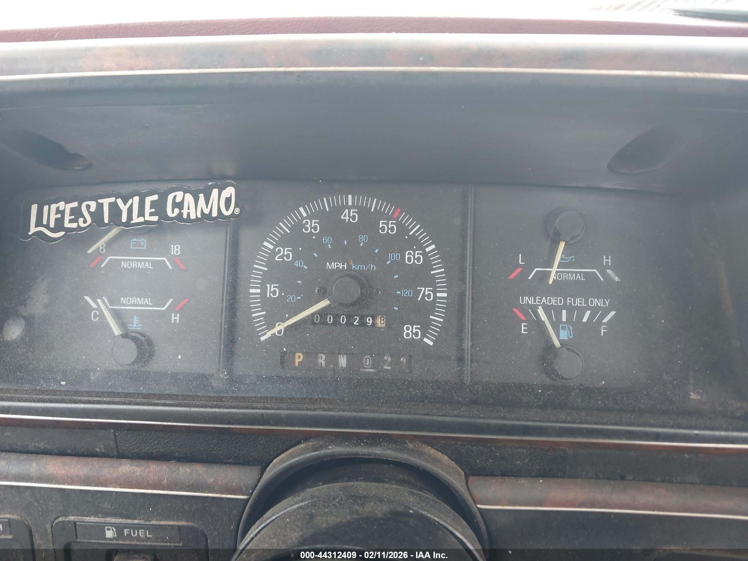 1990 Ford F150   White vin: 1FTDF15Y0LNB19405