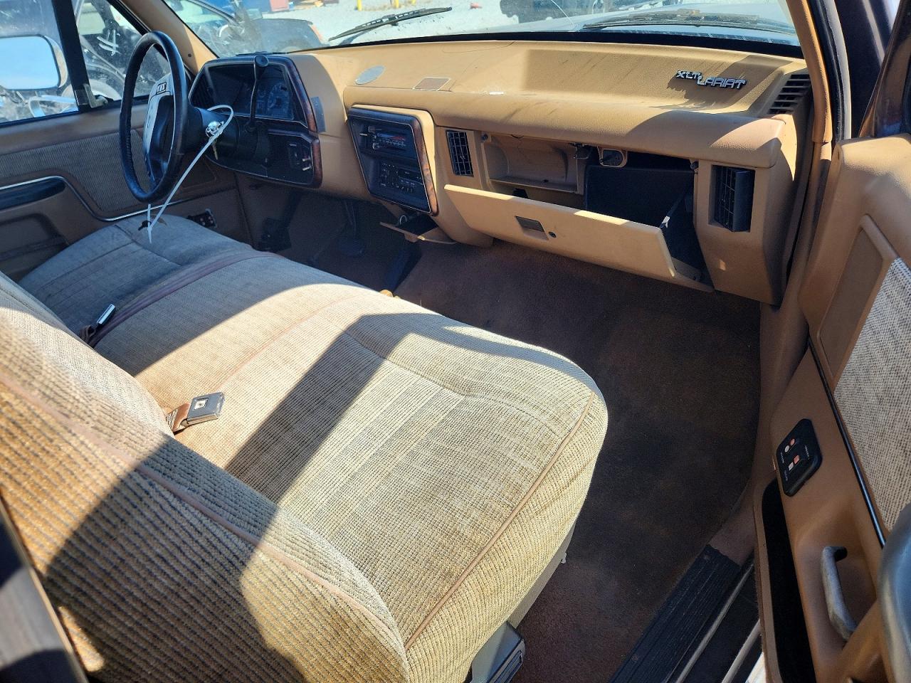 1991 Ford F150 Brown vin: 1FTDF15Y2MNA96792