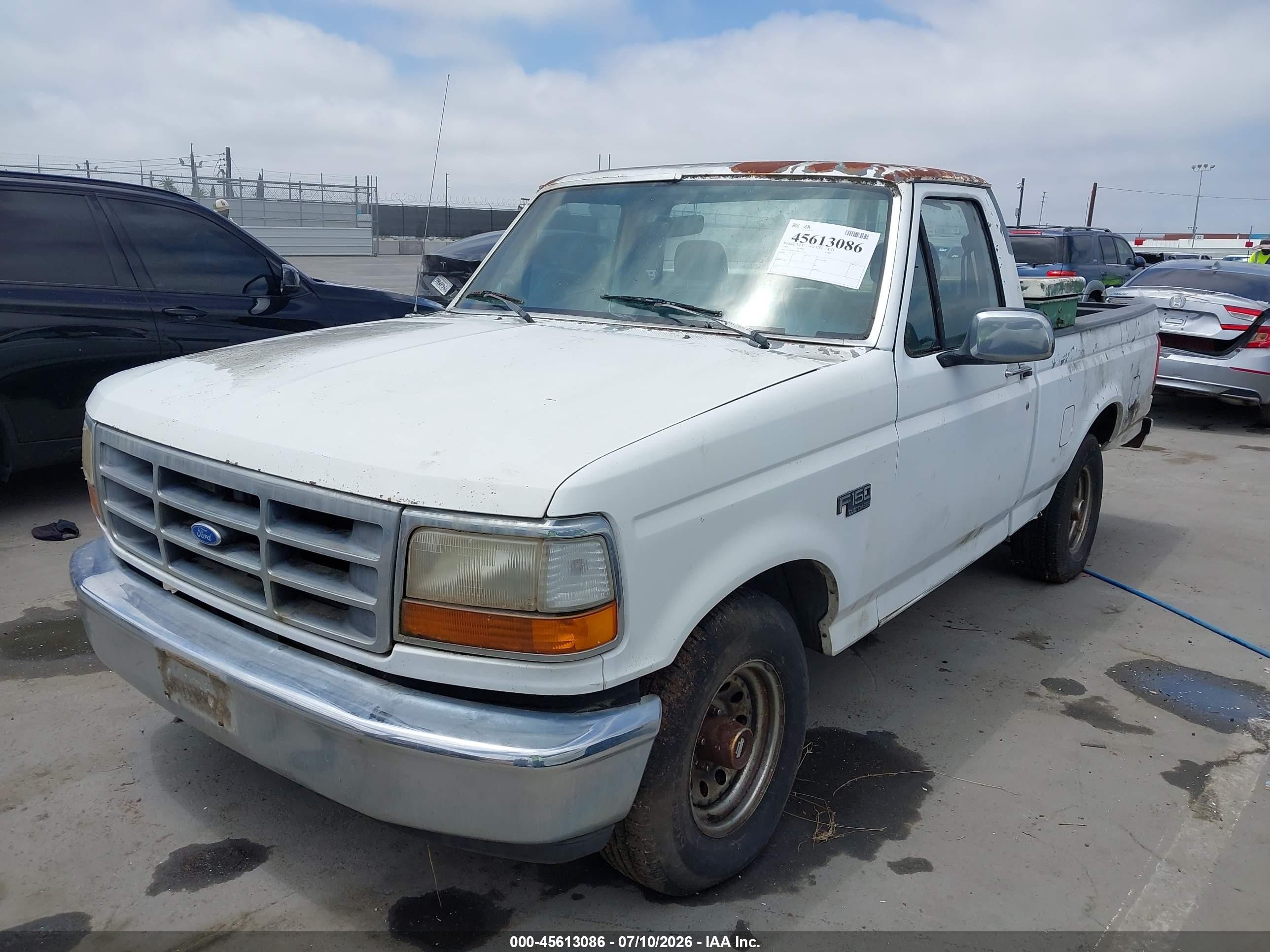 1992 Ford F150   White vin: 1FTDF15Y2NPA86639