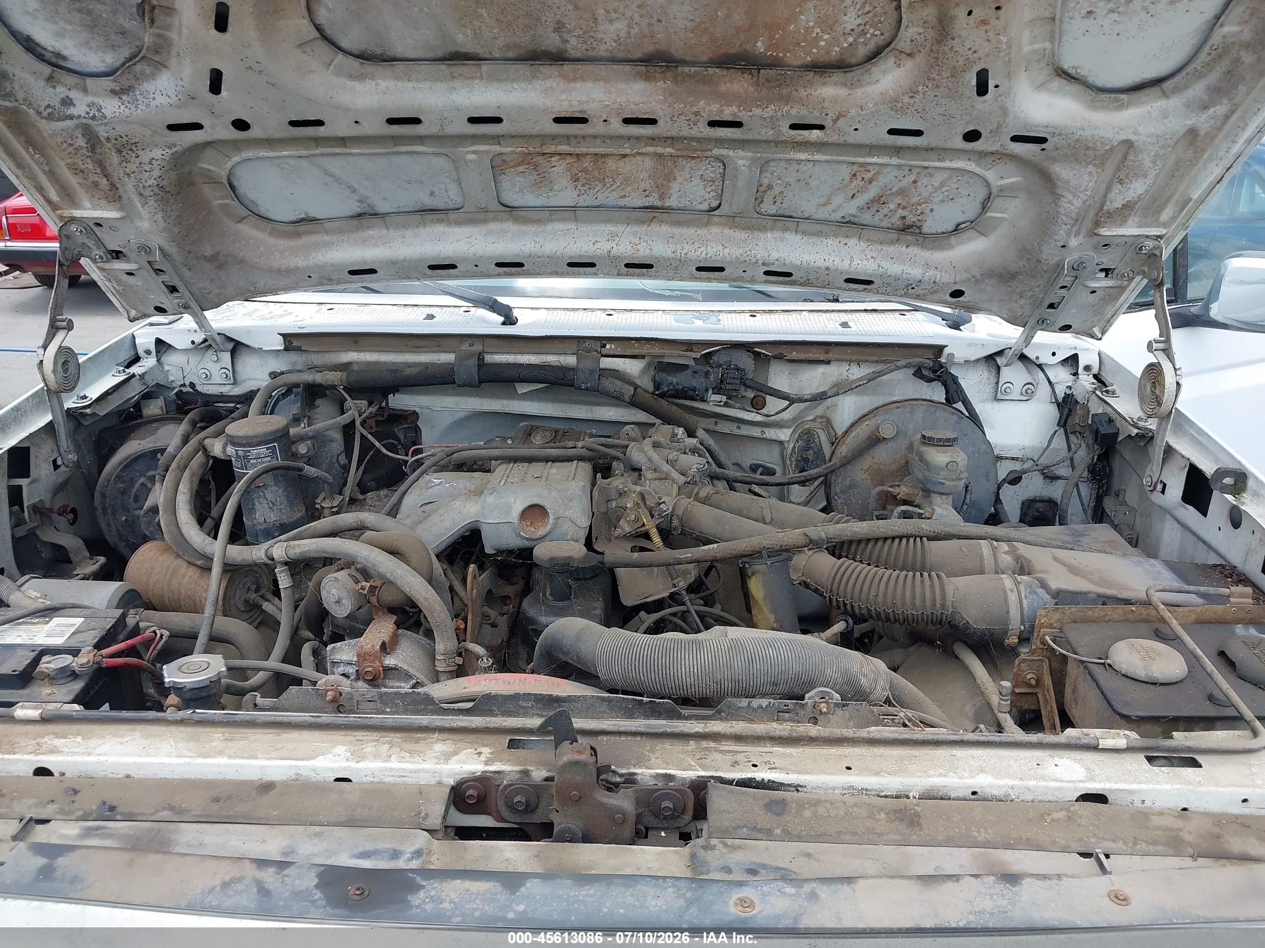 1992 Ford F150   White vin: 1FTDF15Y2NPA86639