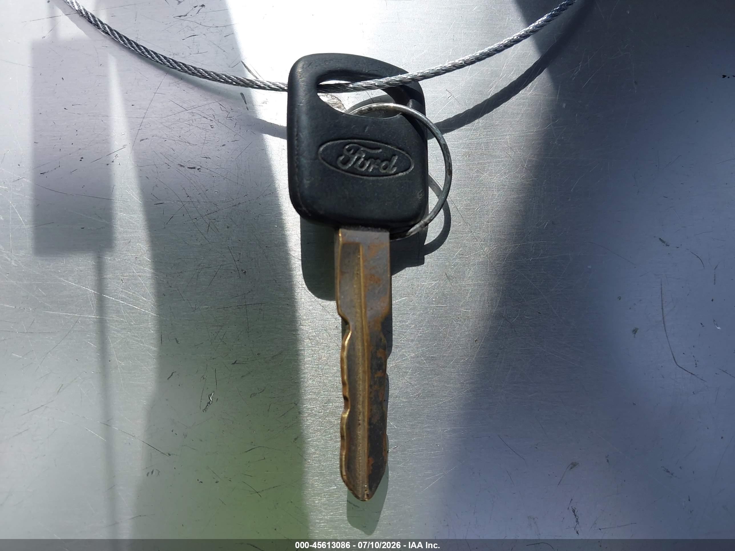 1992 Ford F150   White vin: 1FTDF15Y2NPA86639