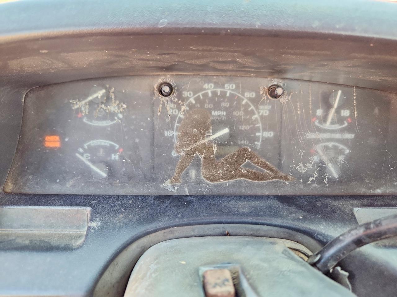 1992 Ford F150 Red vin: 1FTDF15Y2NPB12849