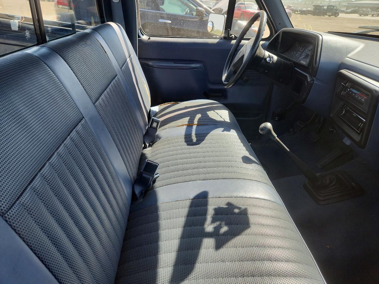1989 Ford F150 Blue vin: 1FTDF15Y3KLB34684
