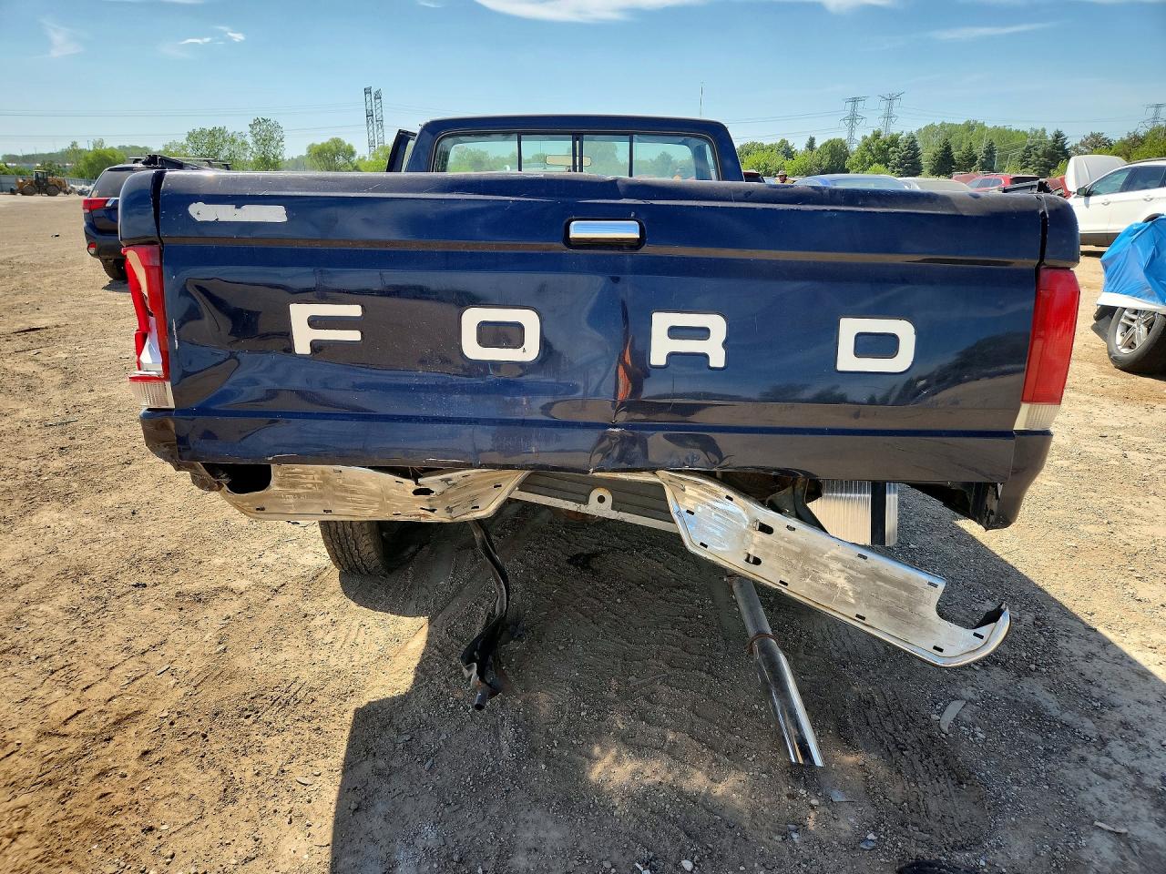 1989 Ford F150 Blue vin: 1FTDF15Y3KLB34684