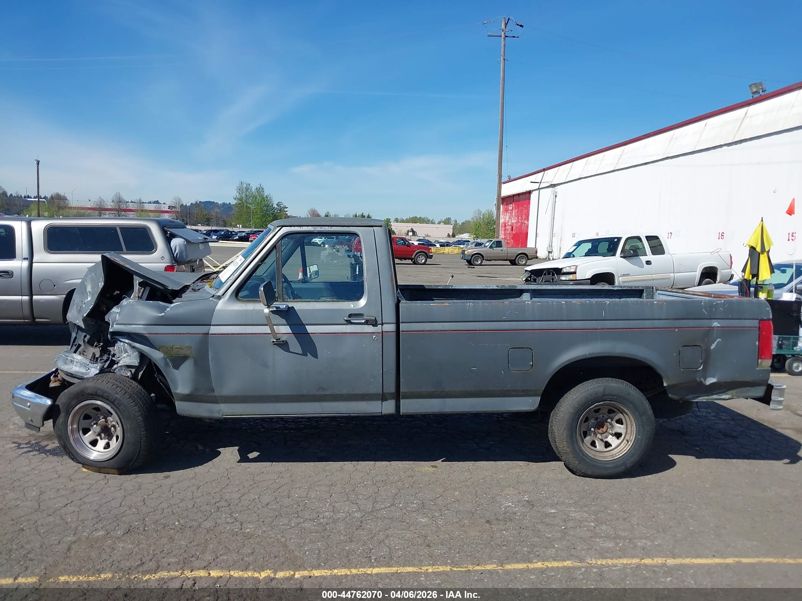 1989 Ford F150   Gray vin: 1FTDF15Y3KNA20396