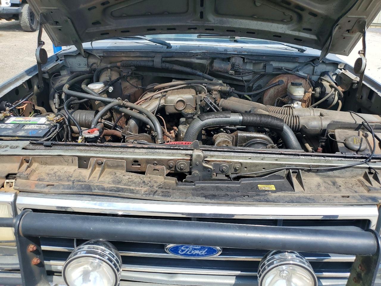 1991 Ford F150 Silver vin: 1FTDF15Y3MNA27996