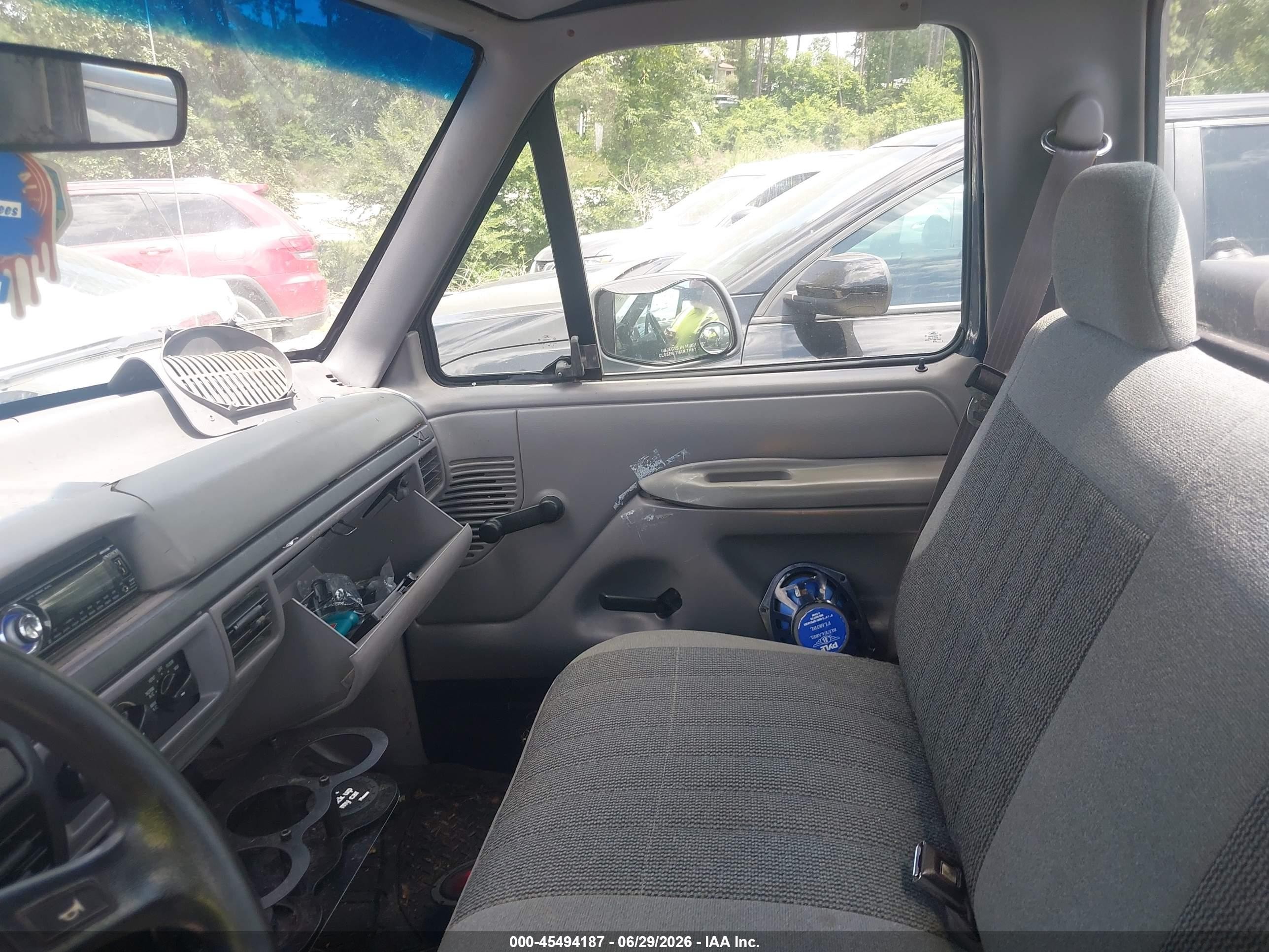 1995 Ford F150   Blue vin: 1FTDF15Y3SNA11679