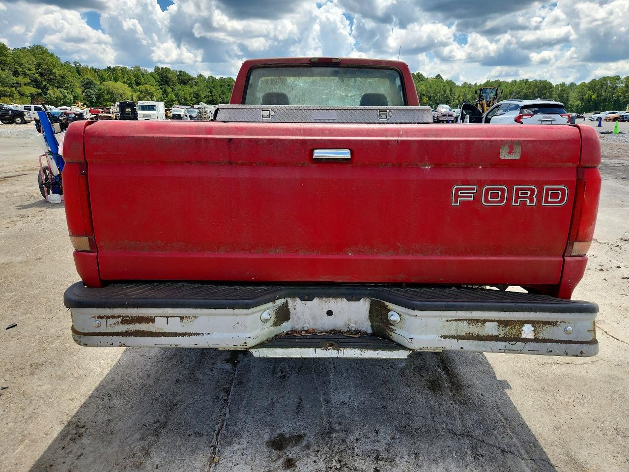 1995 Ford F150 Red vin: 1FTDF15Y3SNA94644