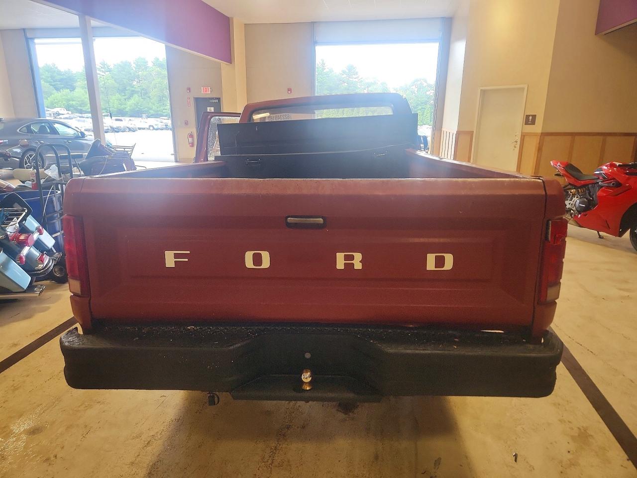 1985 Ford F150 Red vin: 1FTDF15Y4FLA57328
