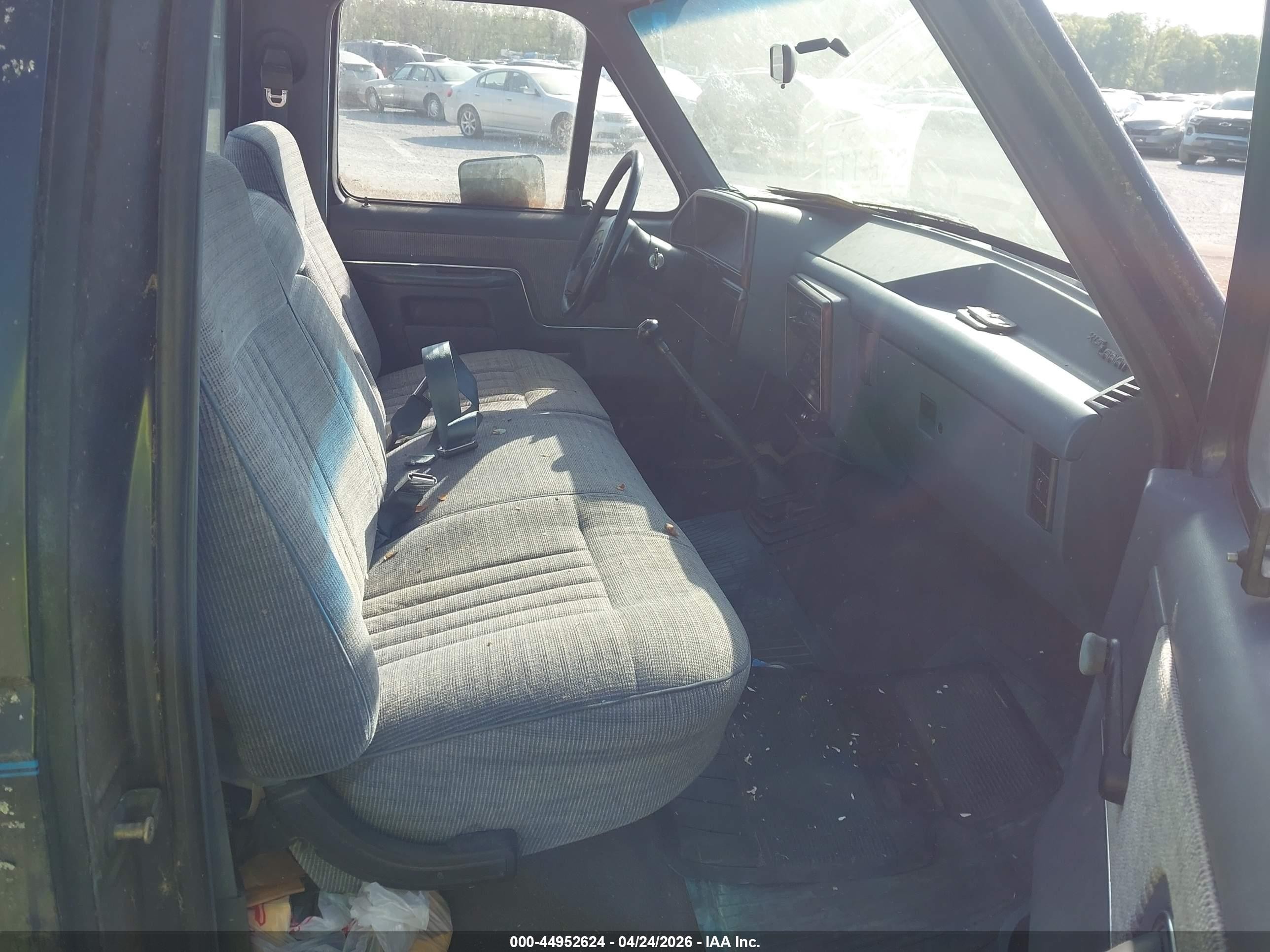 1989 Ford F150   Blue vin: 1FTDF15Y4KNB32494