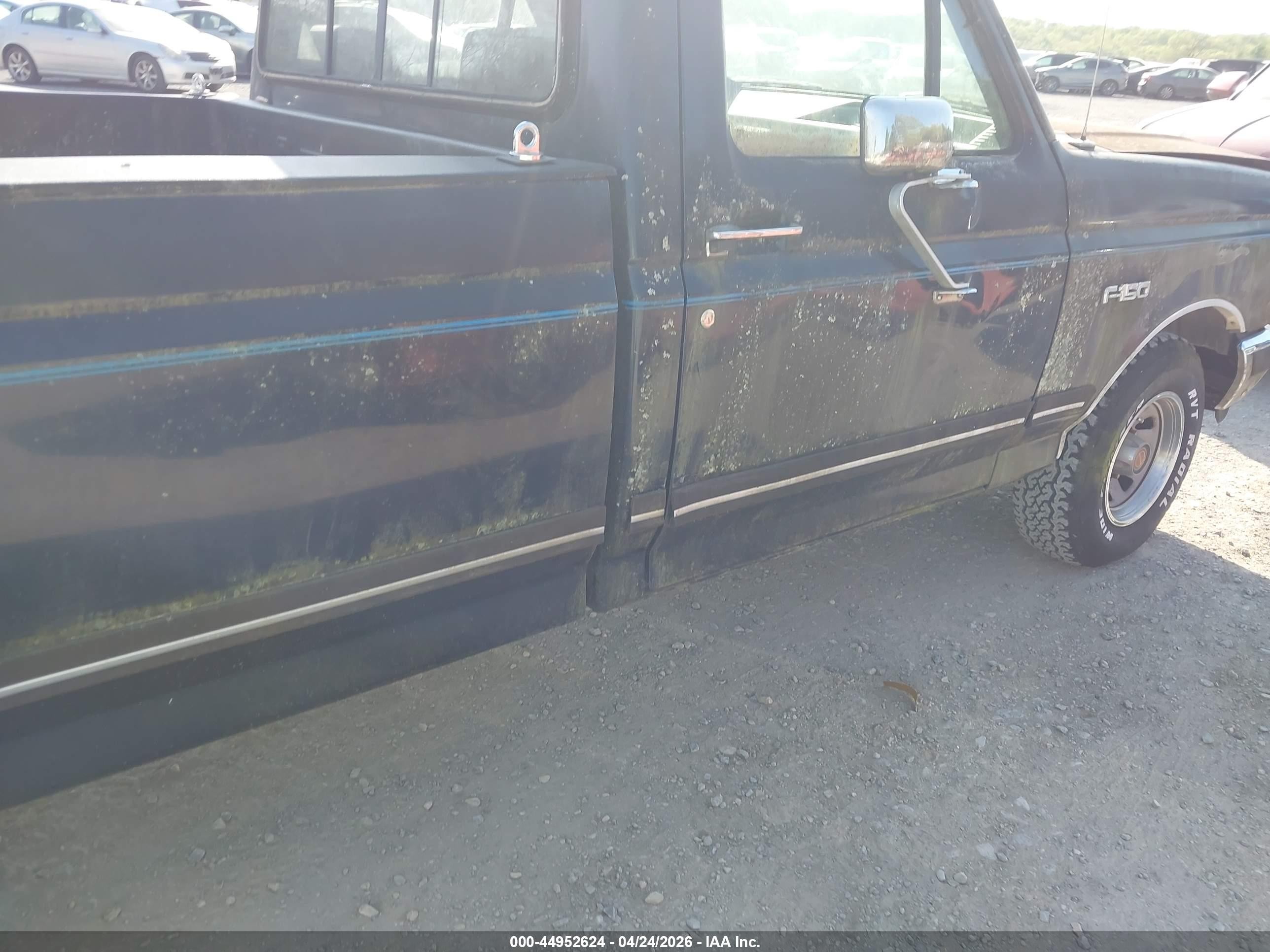 1989 Ford F150   Blue vin: 1FTDF15Y4KNB32494