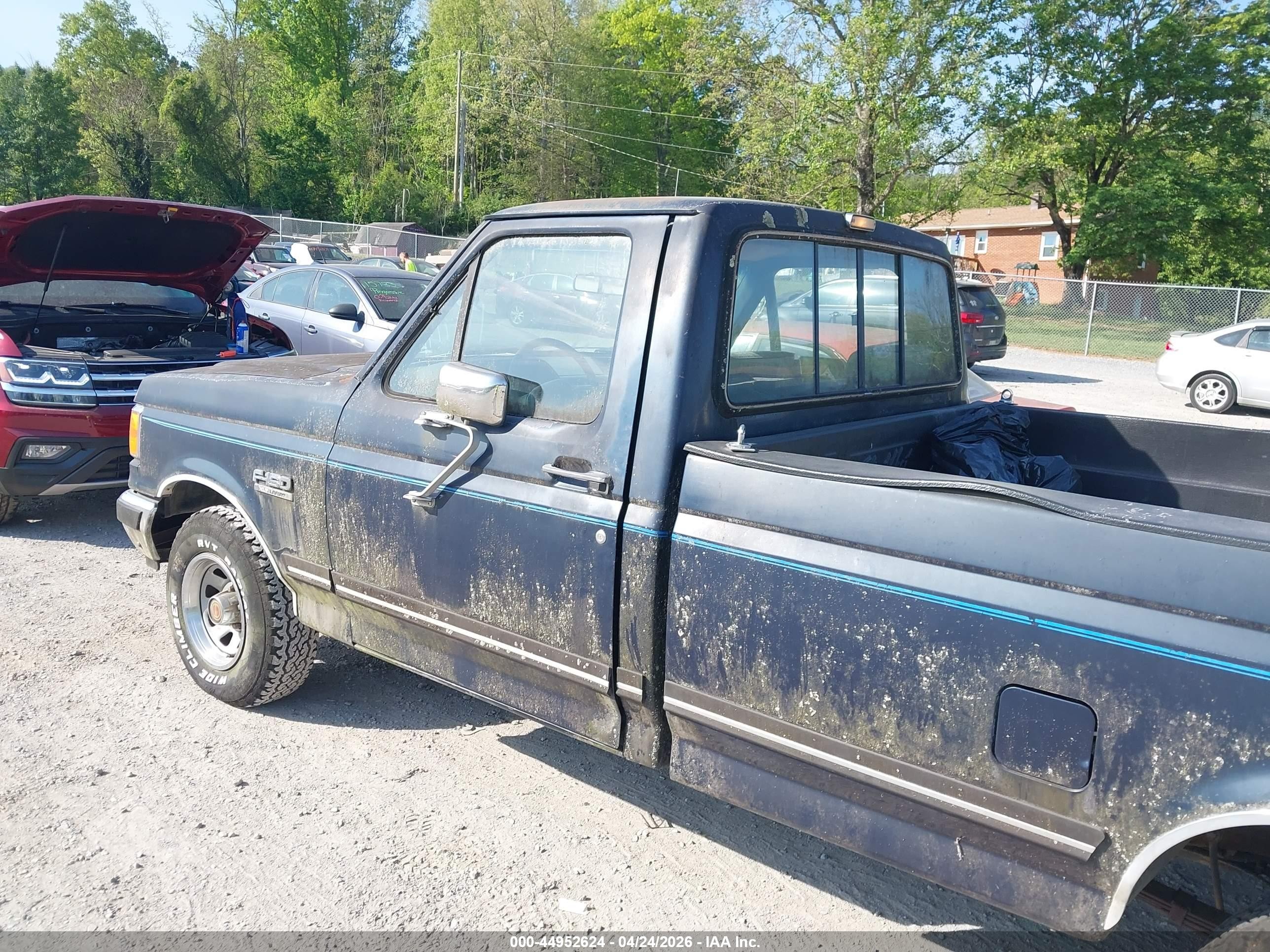 1989 Ford F150   Blue vin: 1FTDF15Y4KNB32494