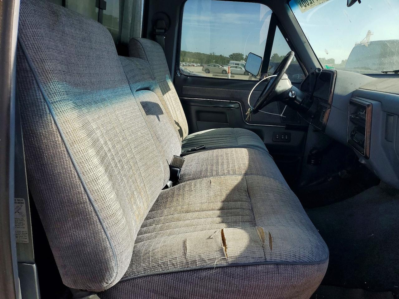 1991 Ford F150 Blue vin: 1FTDF15Y4MKA37437