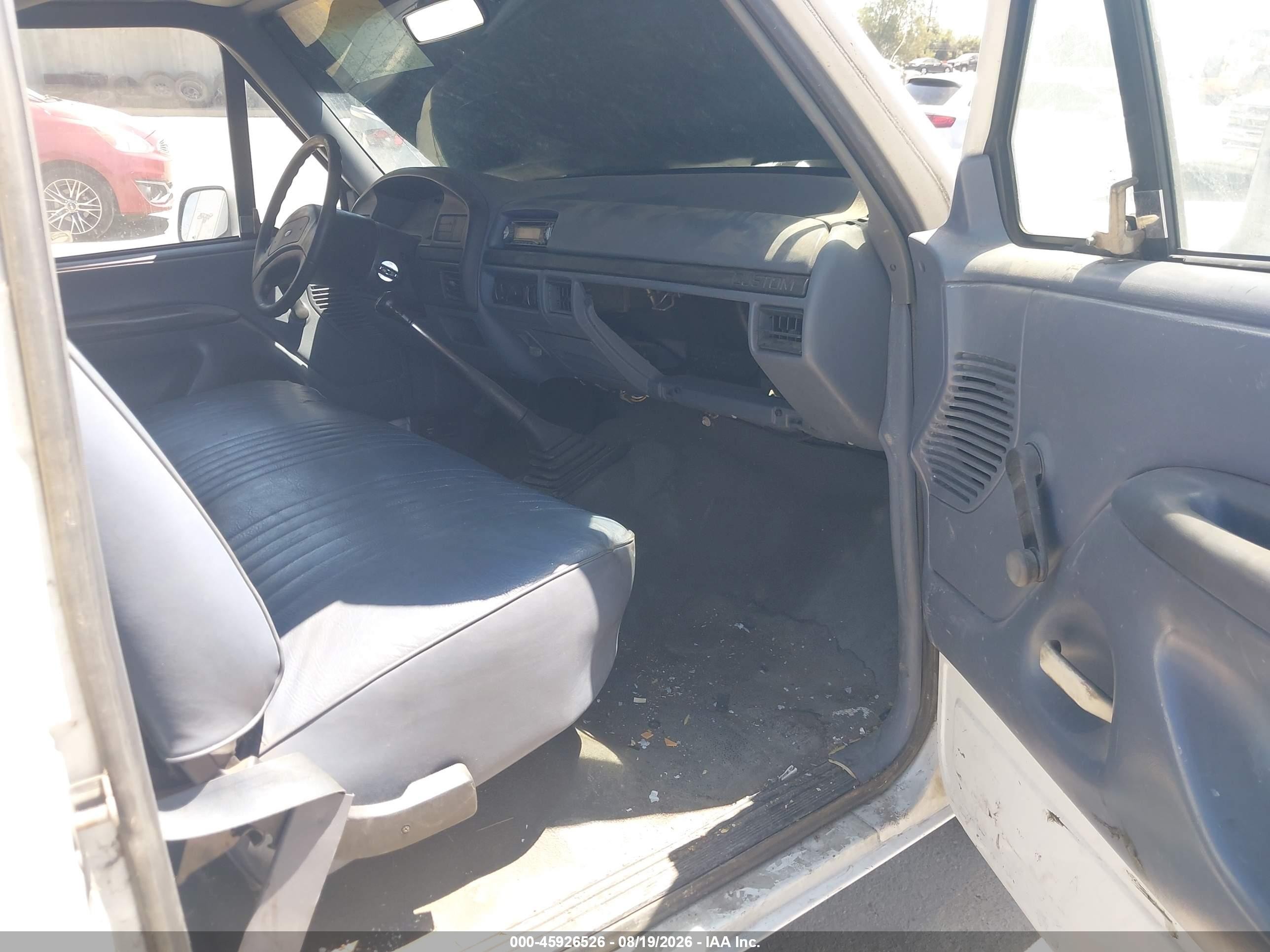 1992 Ford F150   White vin: 1FTDF15Y4NLA03090