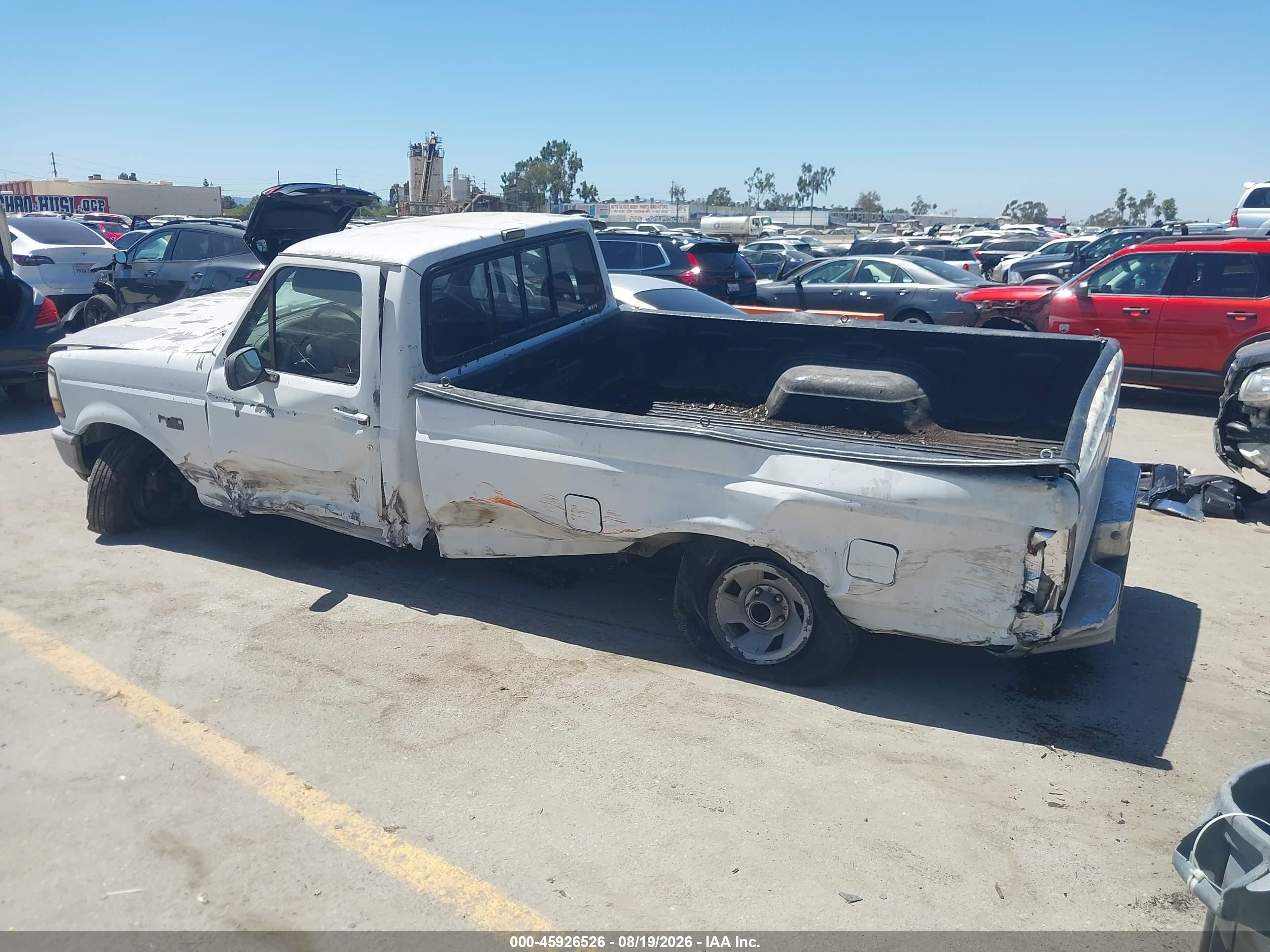1992 Ford F150   White vin: 1FTDF15Y4NLA03090