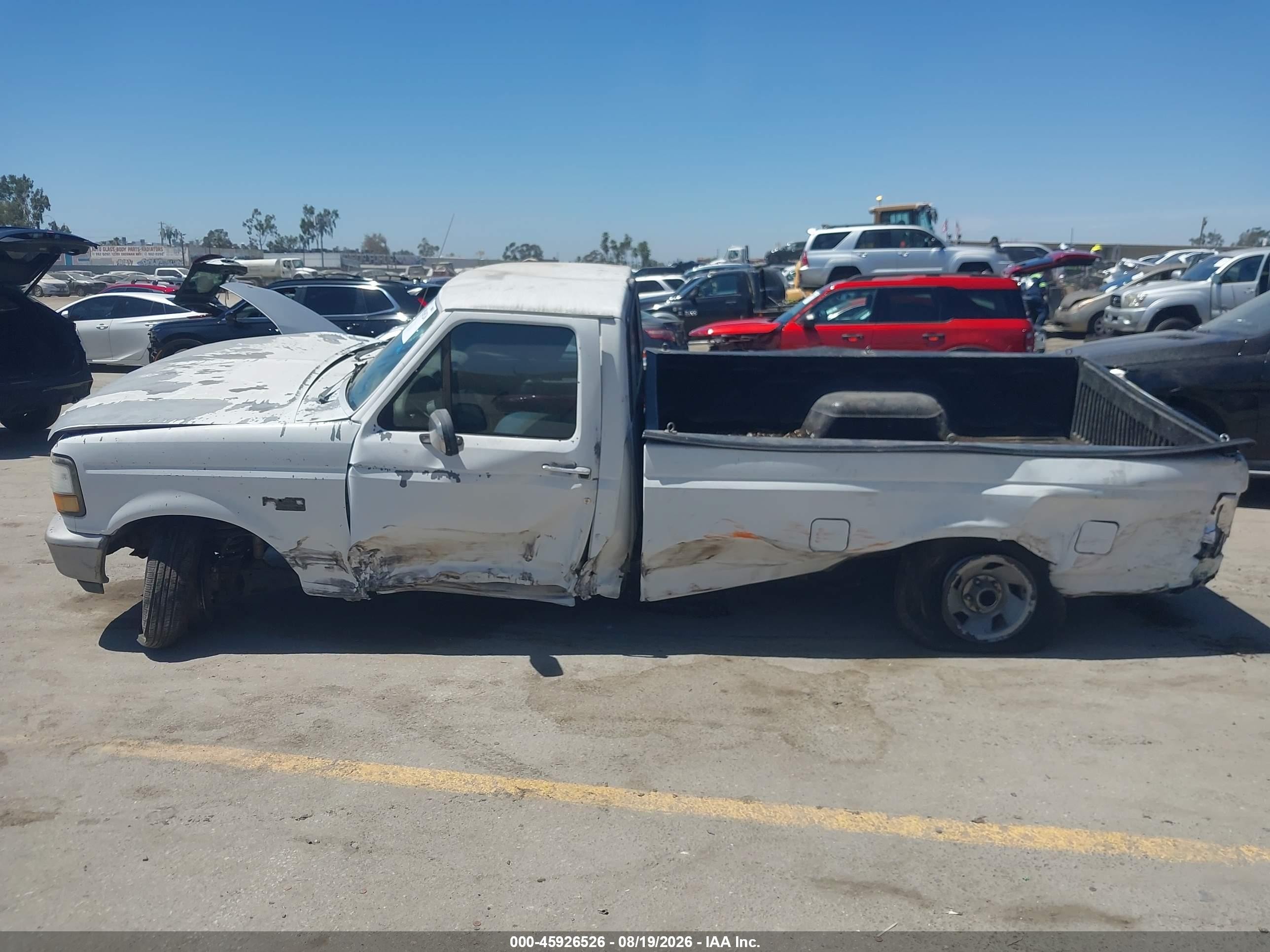 1992 Ford F150   White vin: 1FTDF15Y4NLA03090
