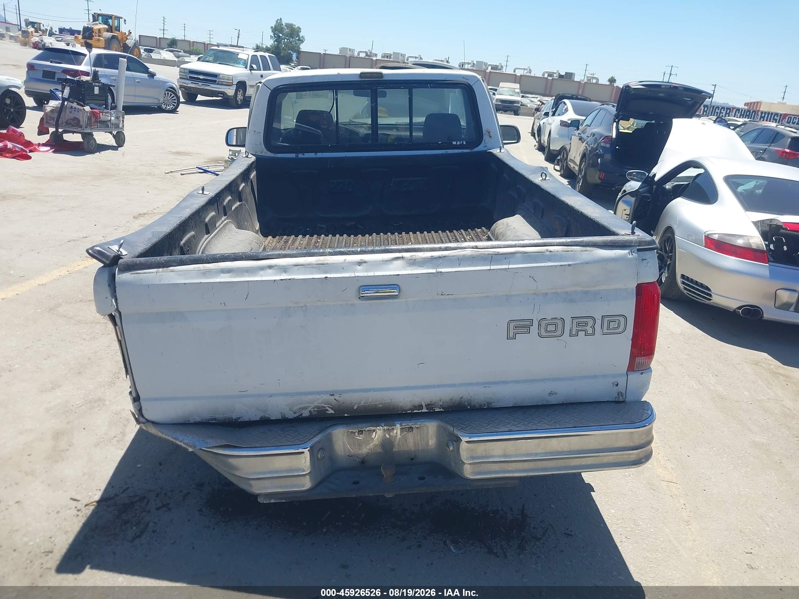 1992 Ford F150   White vin: 1FTDF15Y4NLA03090