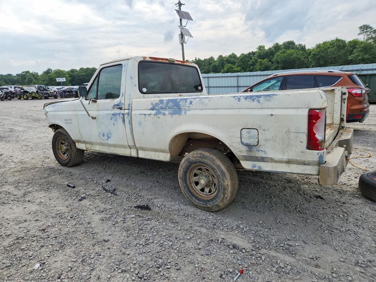 1991 Ford F150 White vin: 1FTDF15Y6MNA98576