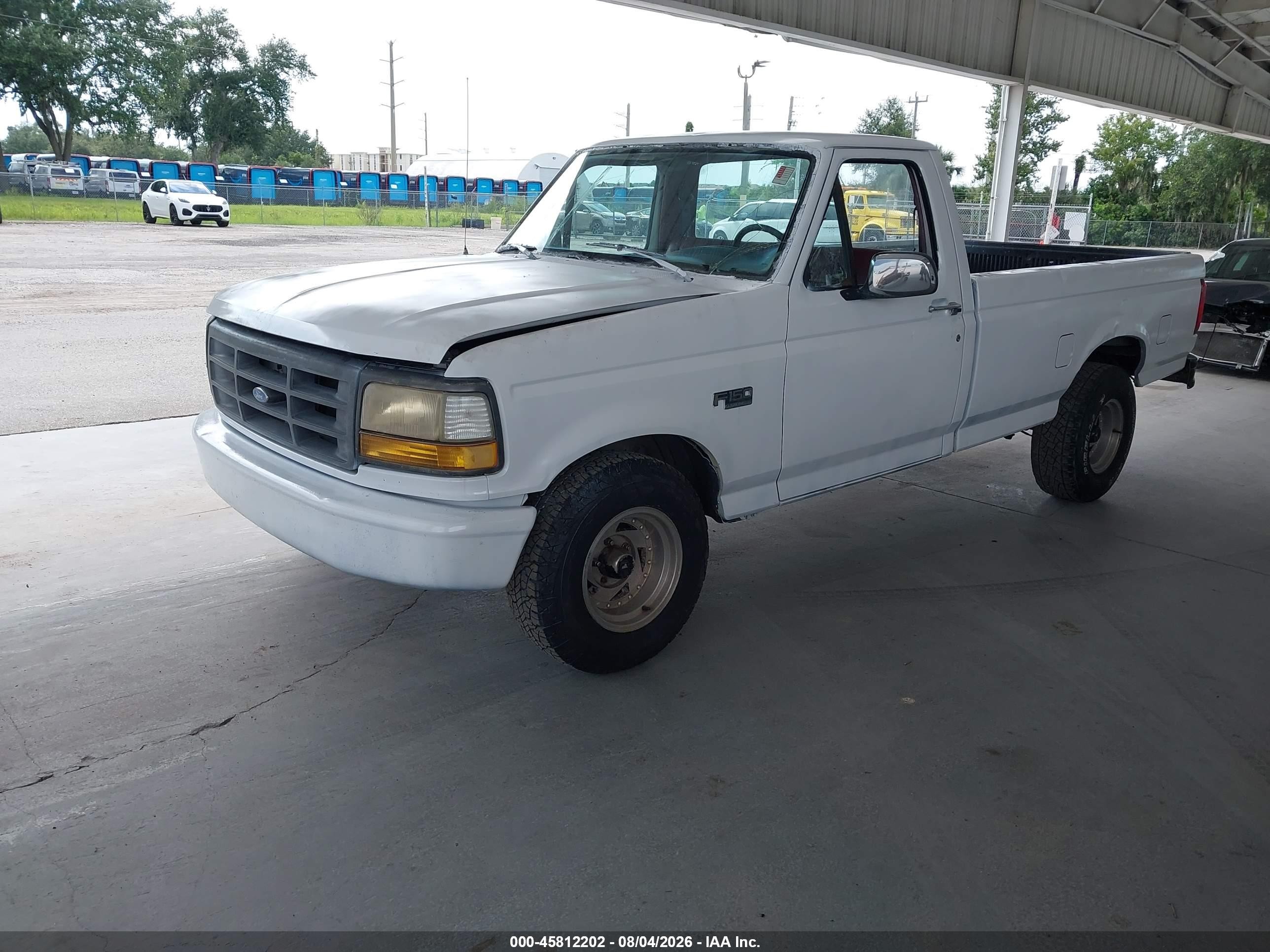 1992 Ford F150   Белый vin: 1FTDF15Y6NNA79138