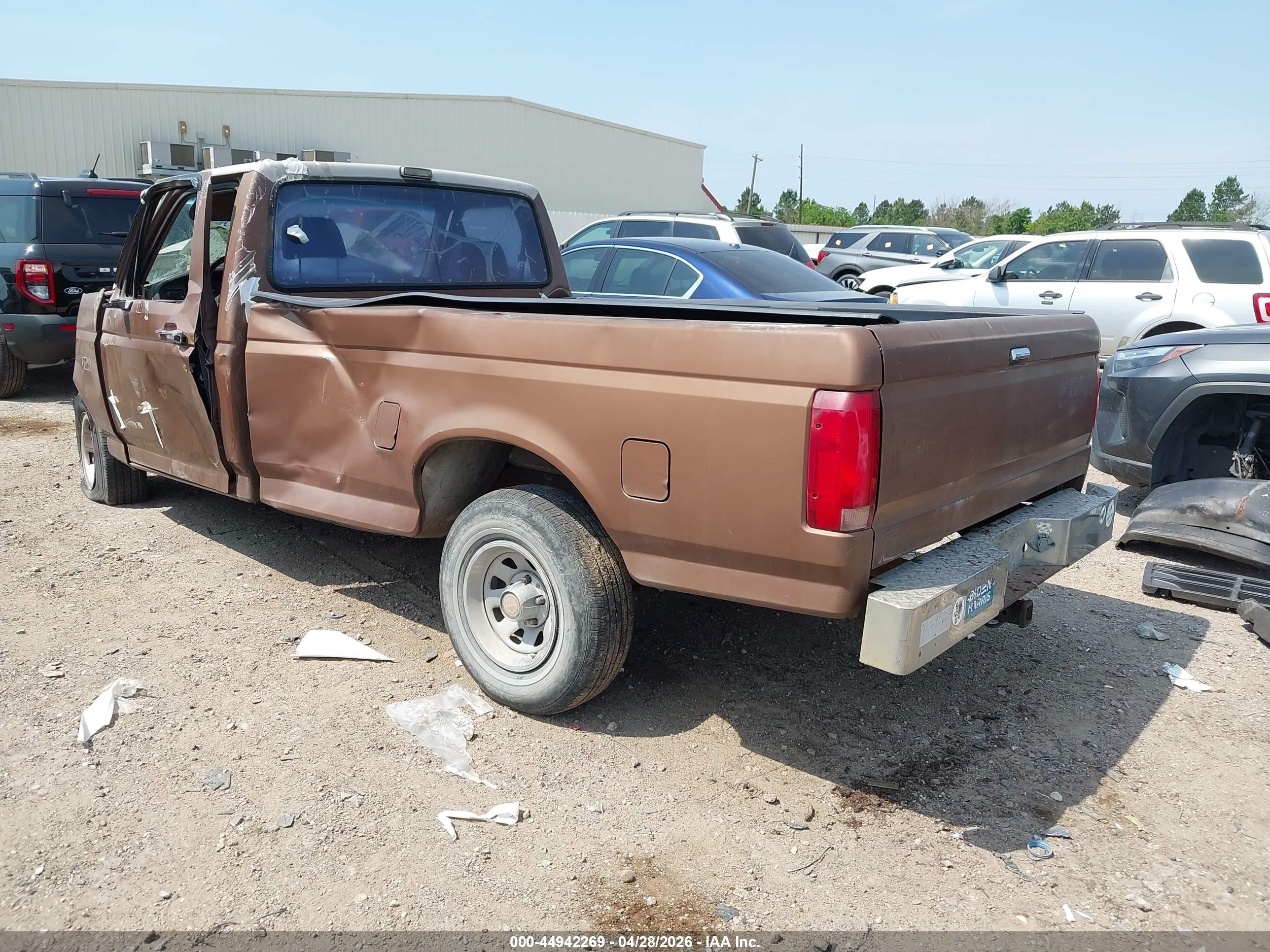 1993 Ford F150   Brown vin: 1FTDF15Y6PLA71524