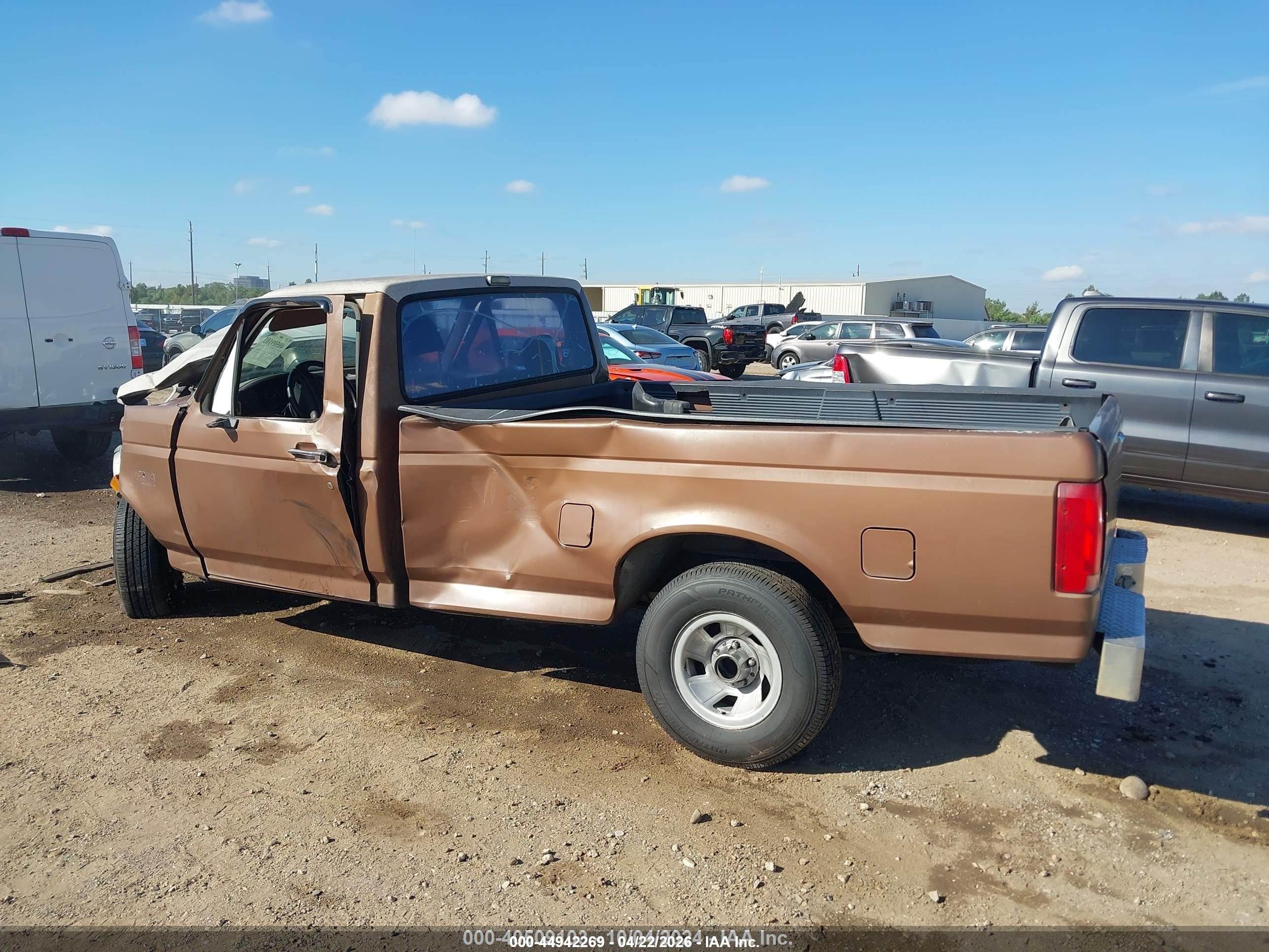 1993 Ford F150   Brown vin: 1FTDF15Y6PLA71524