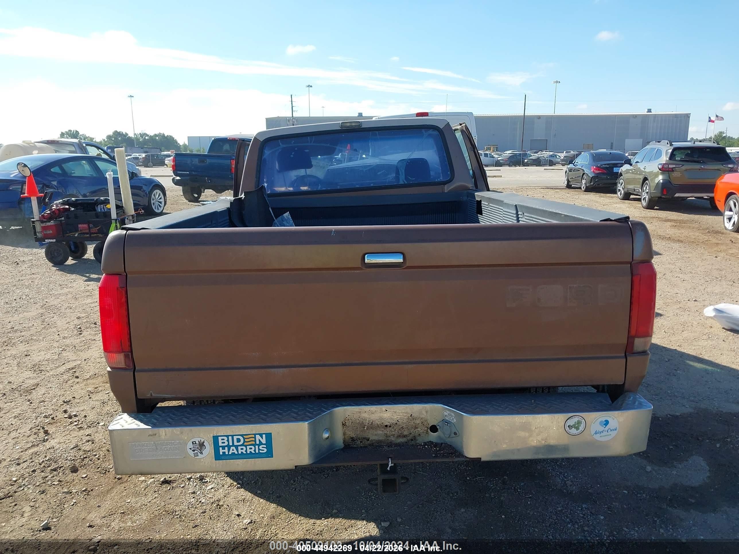 1993 Ford F150   Brown vin: 1FTDF15Y6PLA71524
