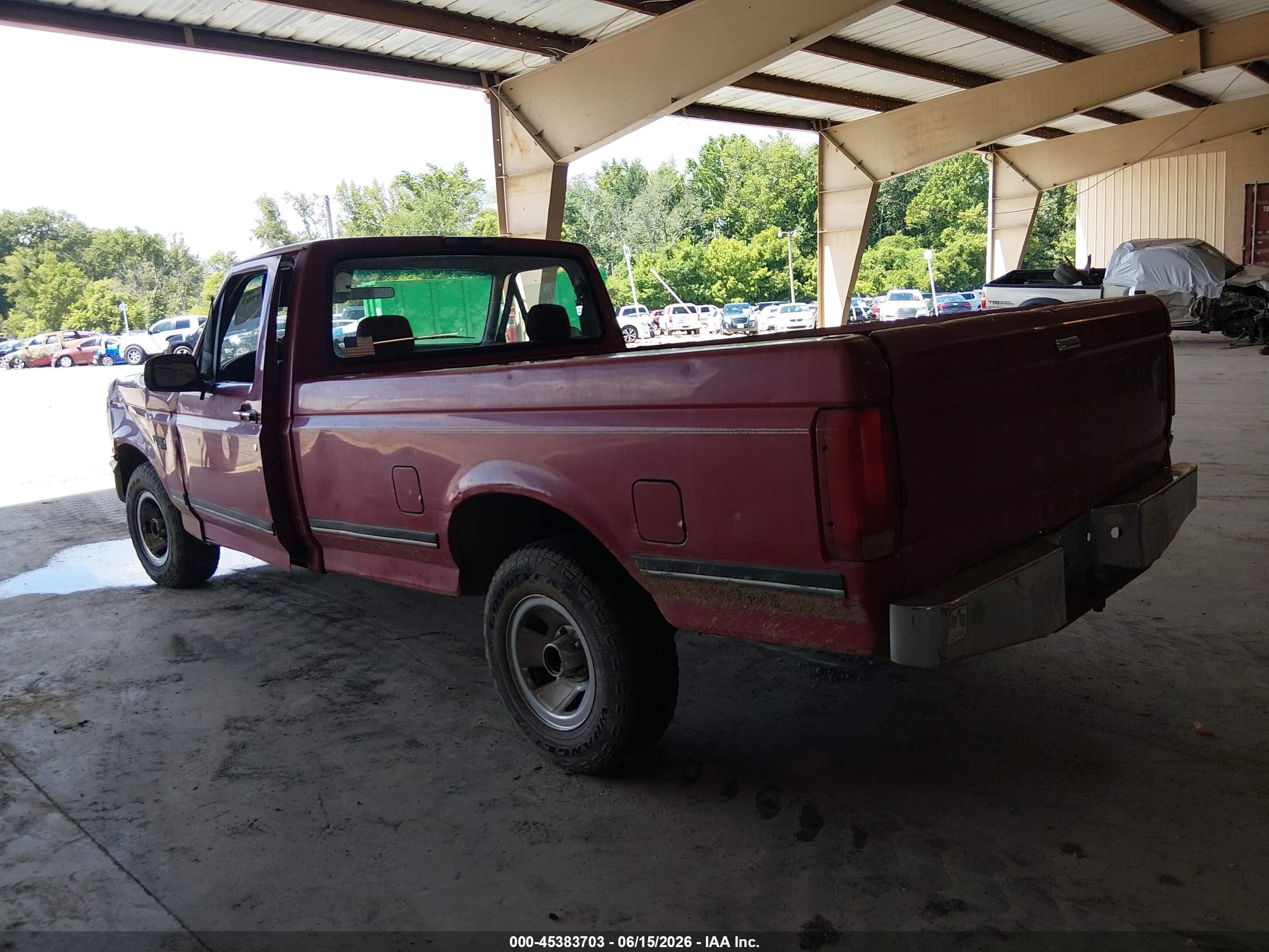 1994 Ford F150   Red vin: 1FTDF15Y7RNA05572
