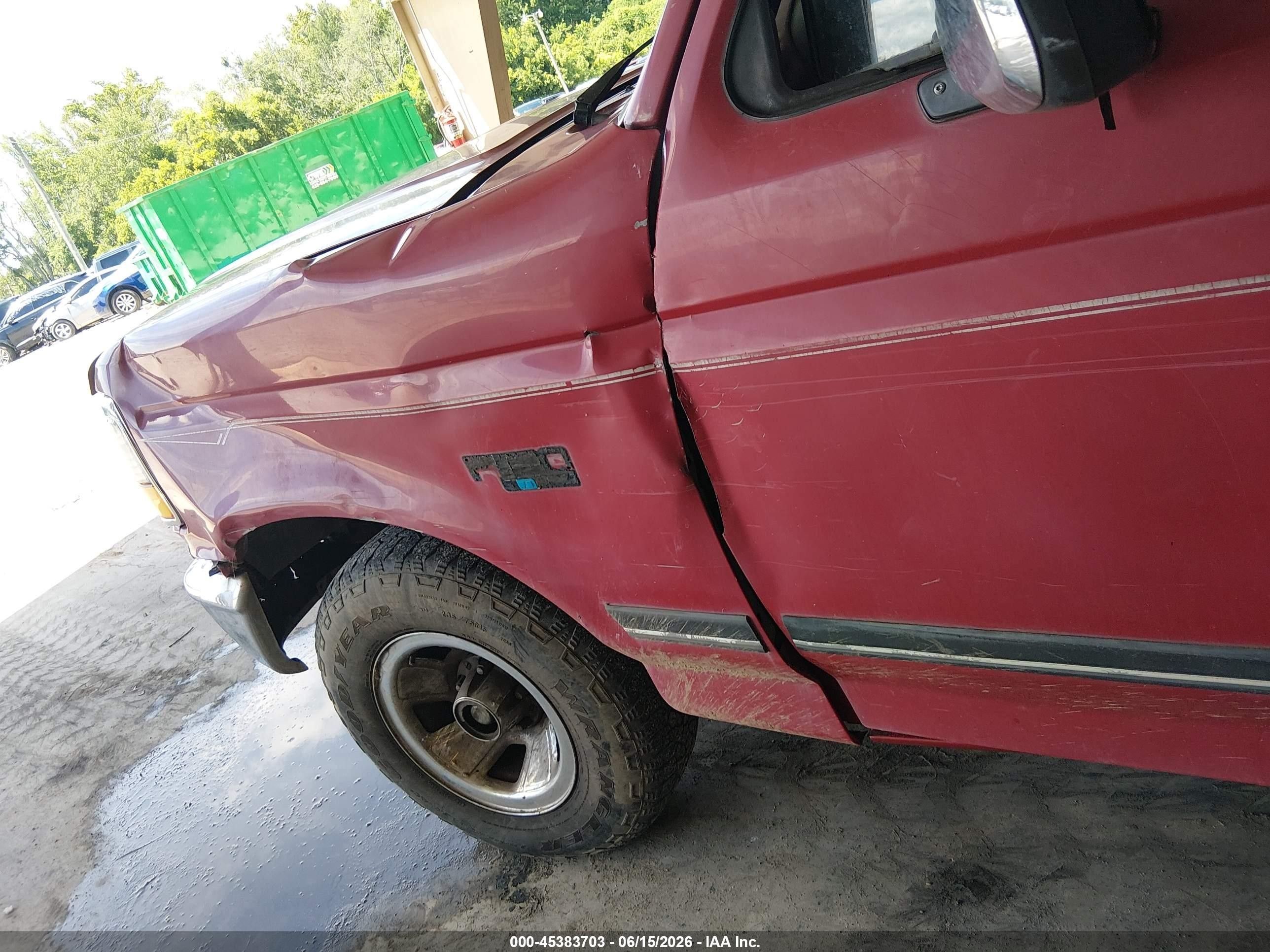 1994 Ford F150   Red vin: 1FTDF15Y7RNA05572