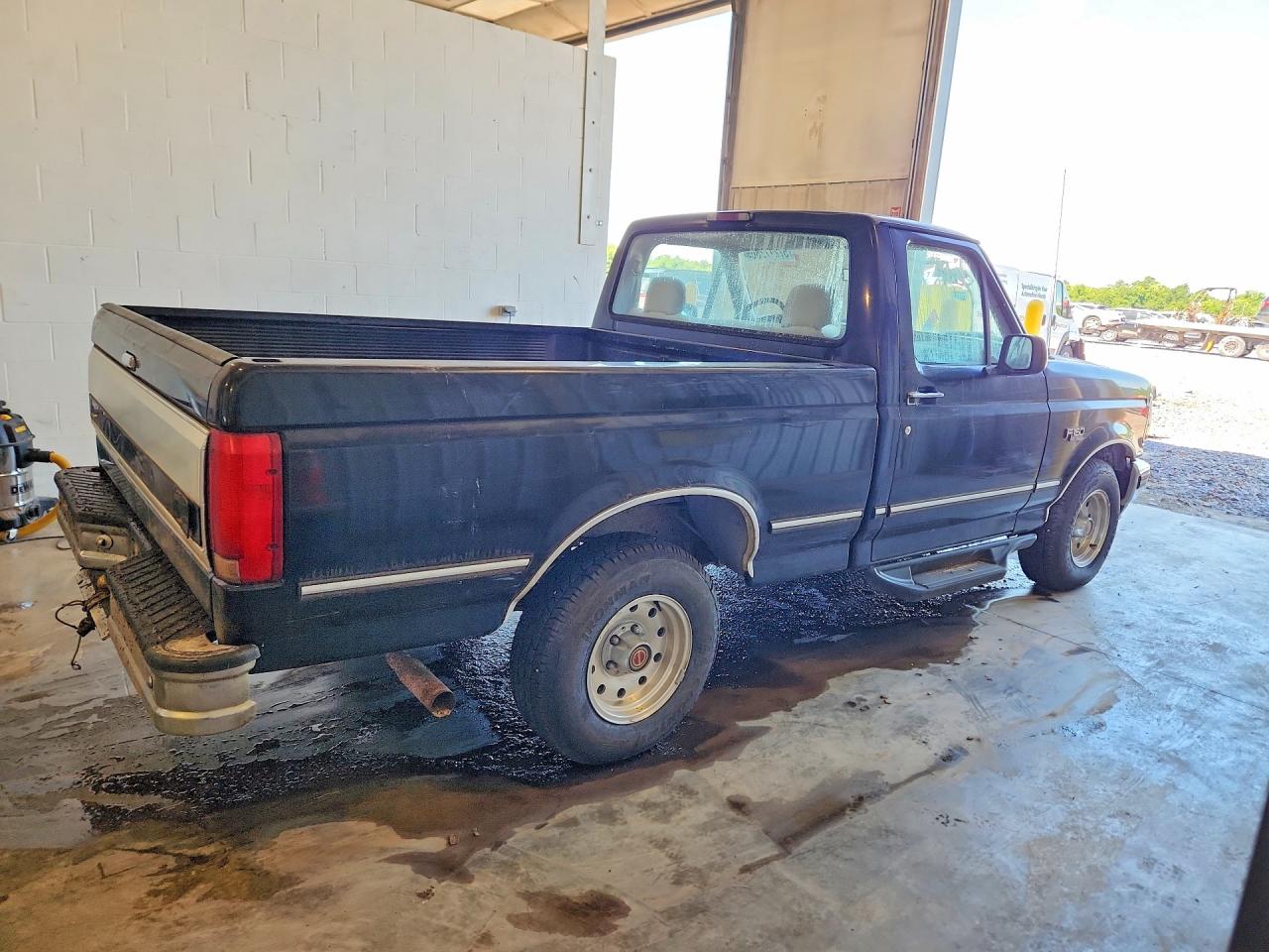 1994 Ford F150 Black vin: 1FTDF15Y7RNB14050