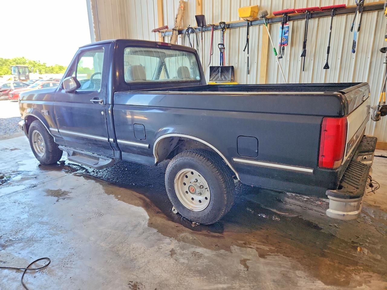 1994 Ford F150 Black vin: 1FTDF15Y7RNB14050