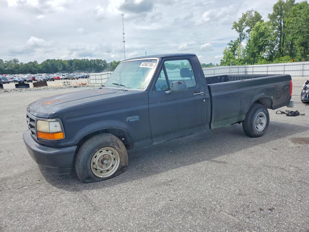 1FTDF15Y7RNB61496
