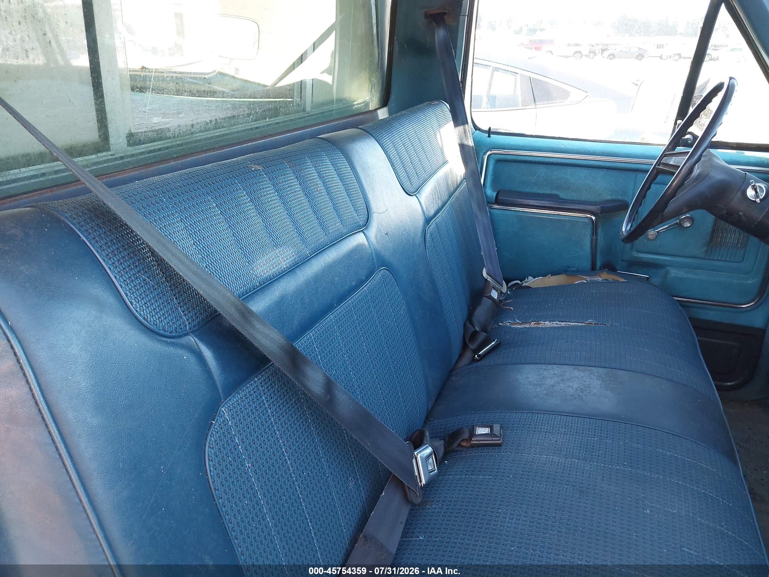 1983 Ford F150   Gray vin: 1FTDF15Y8DRA28909