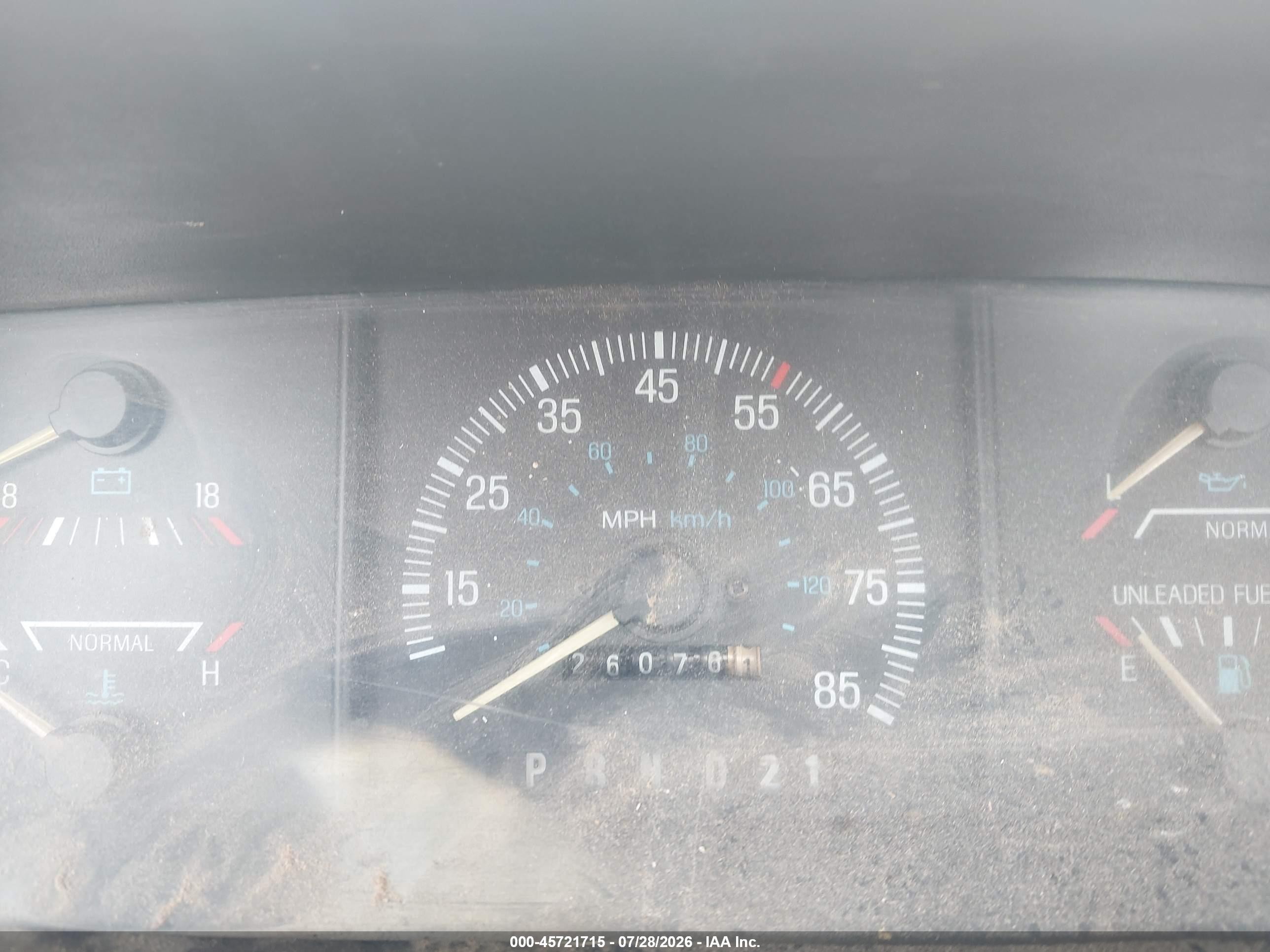 1989 Ford F150   Белый vin: 1FTDF15Y8KLA28893