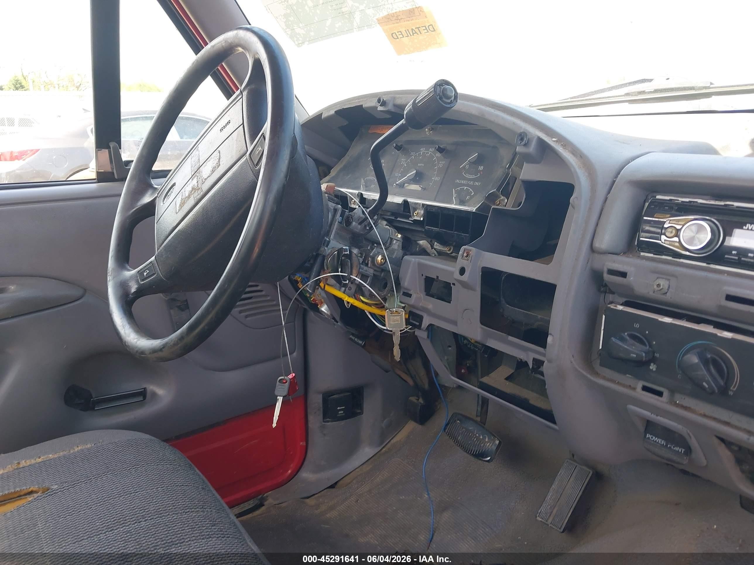 1995 Ford F150   Red vin: 1FTDF15Y8SLA71453