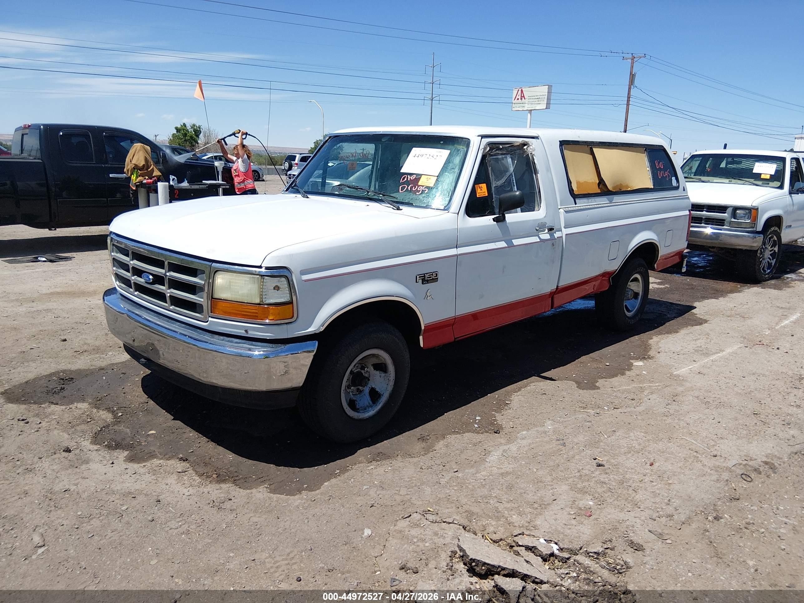 1995 Ford F150   White vin: 1FTDF15YXSNA24557
