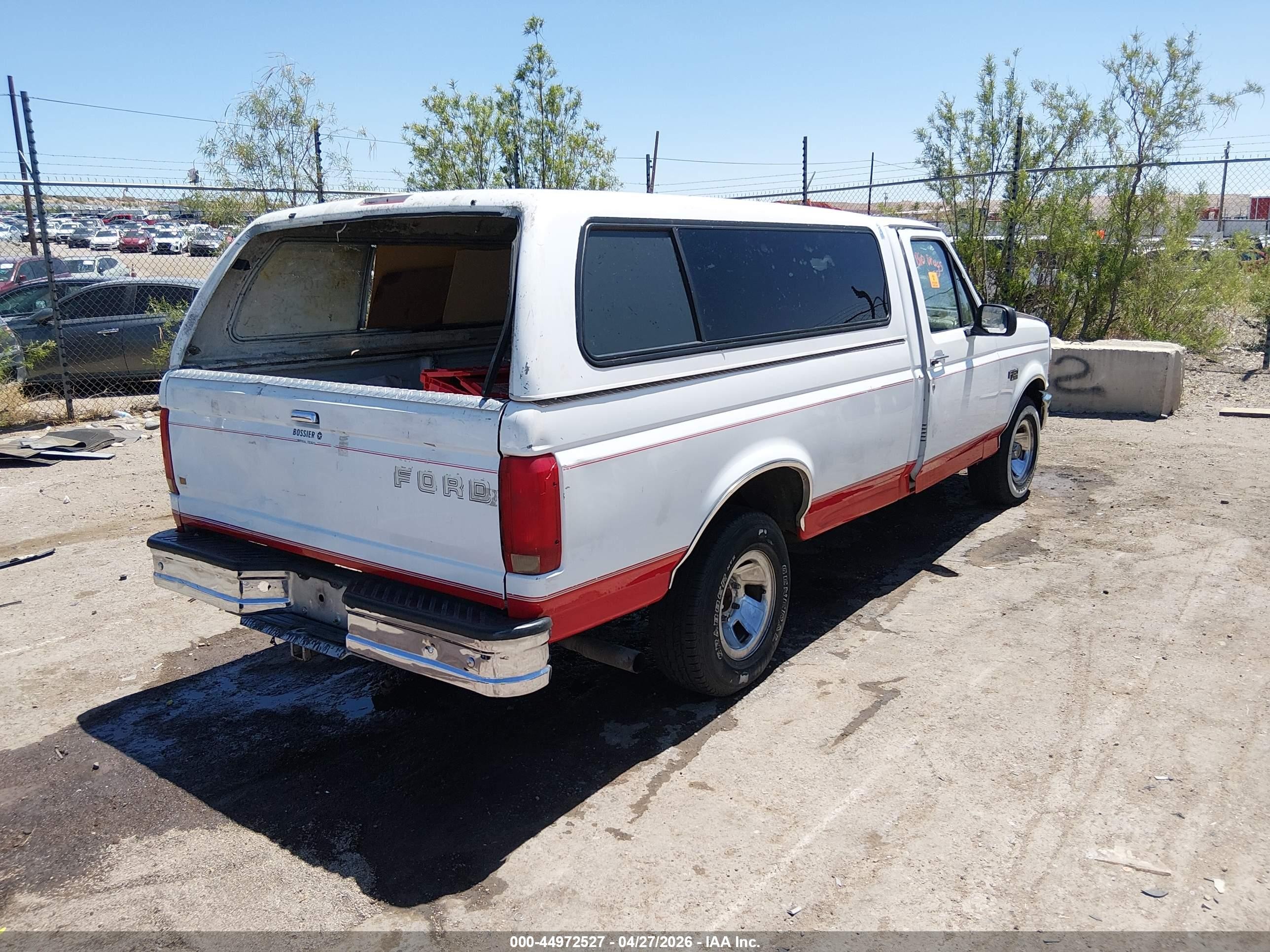 1995 Ford F150   White vin: 1FTDF15YXSNA24557