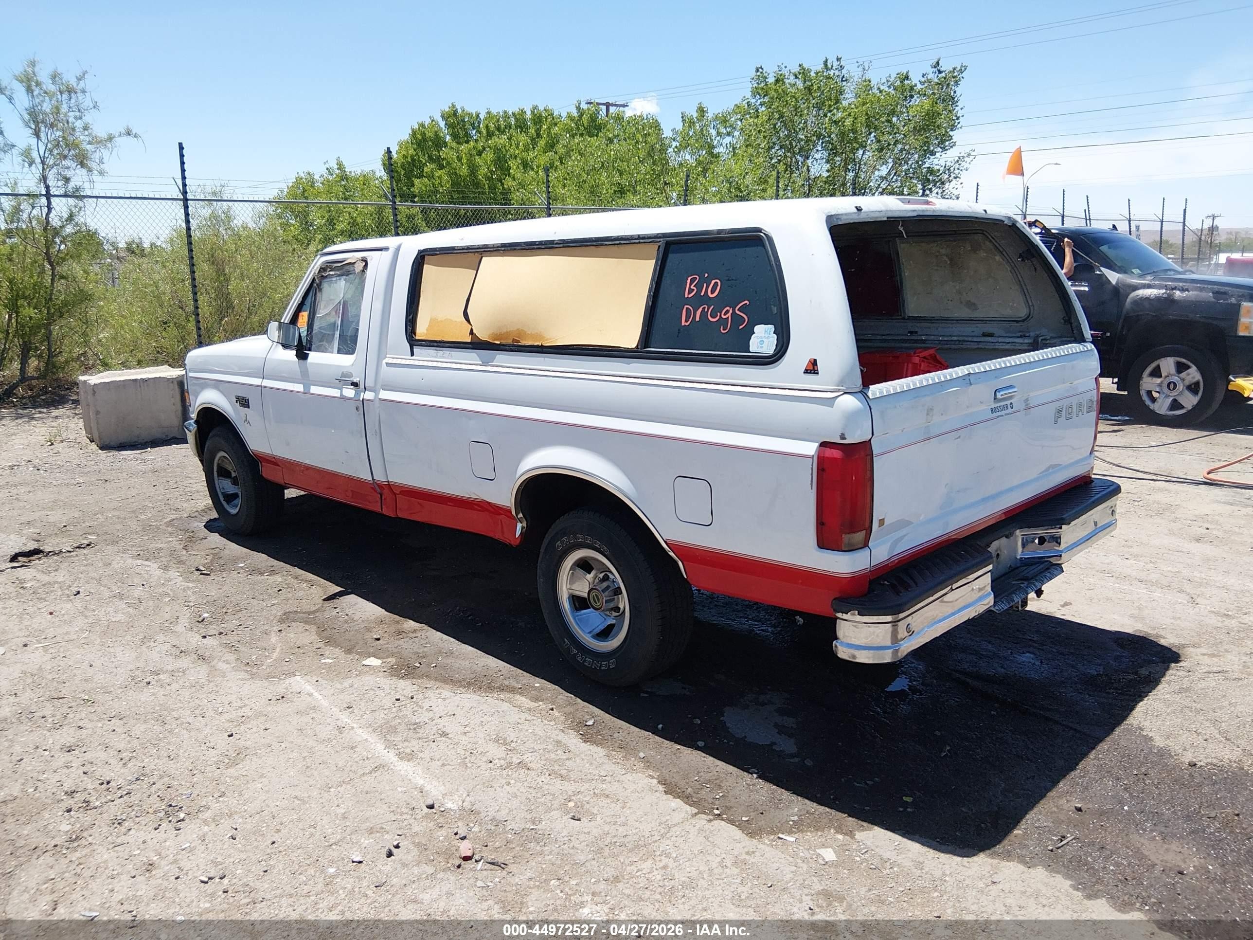 1995 Ford F150   White vin: 1FTDF15YXSNA24557