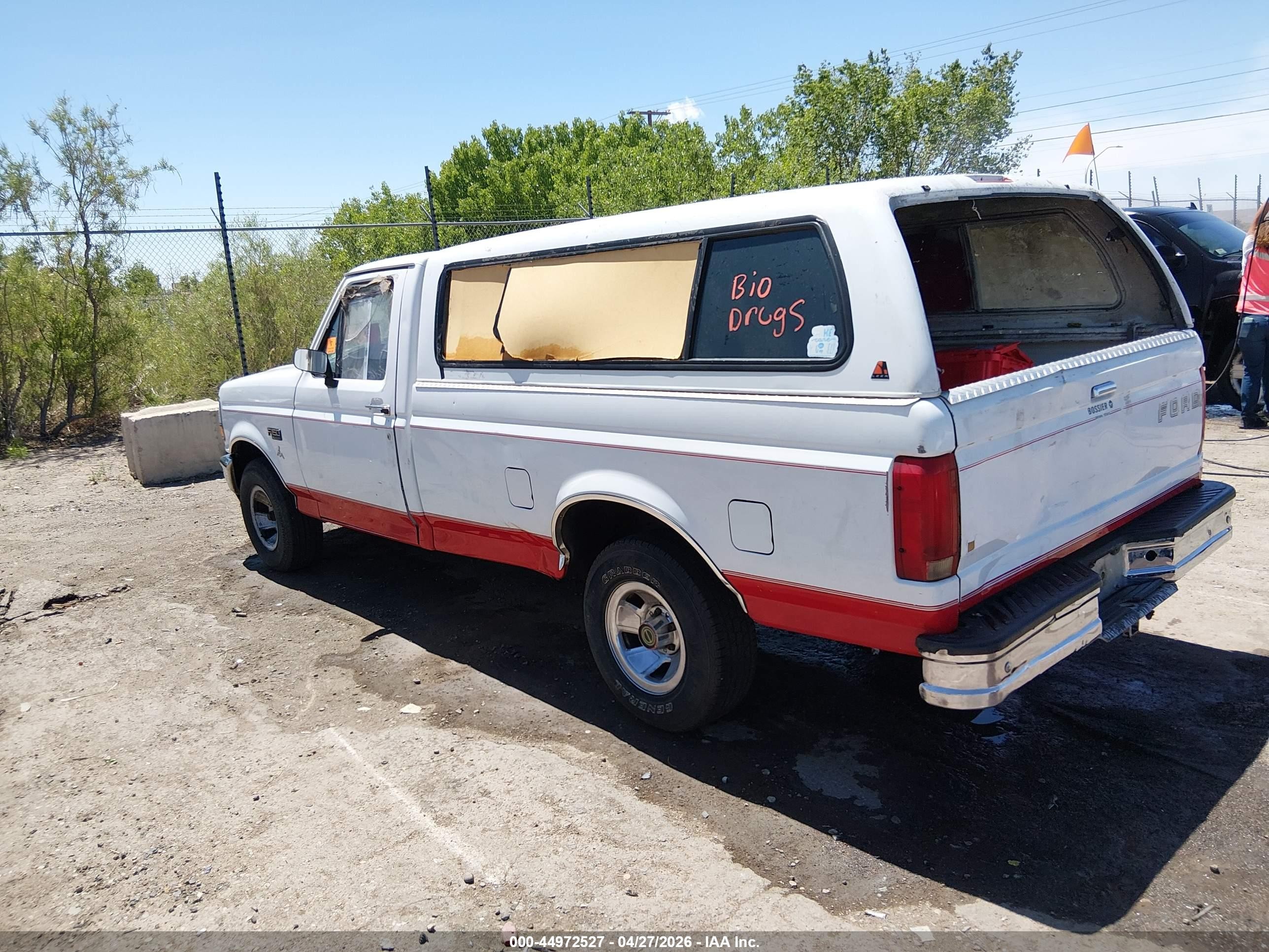 1995 Ford F150   White vin: 1FTDF15YXSNA24557