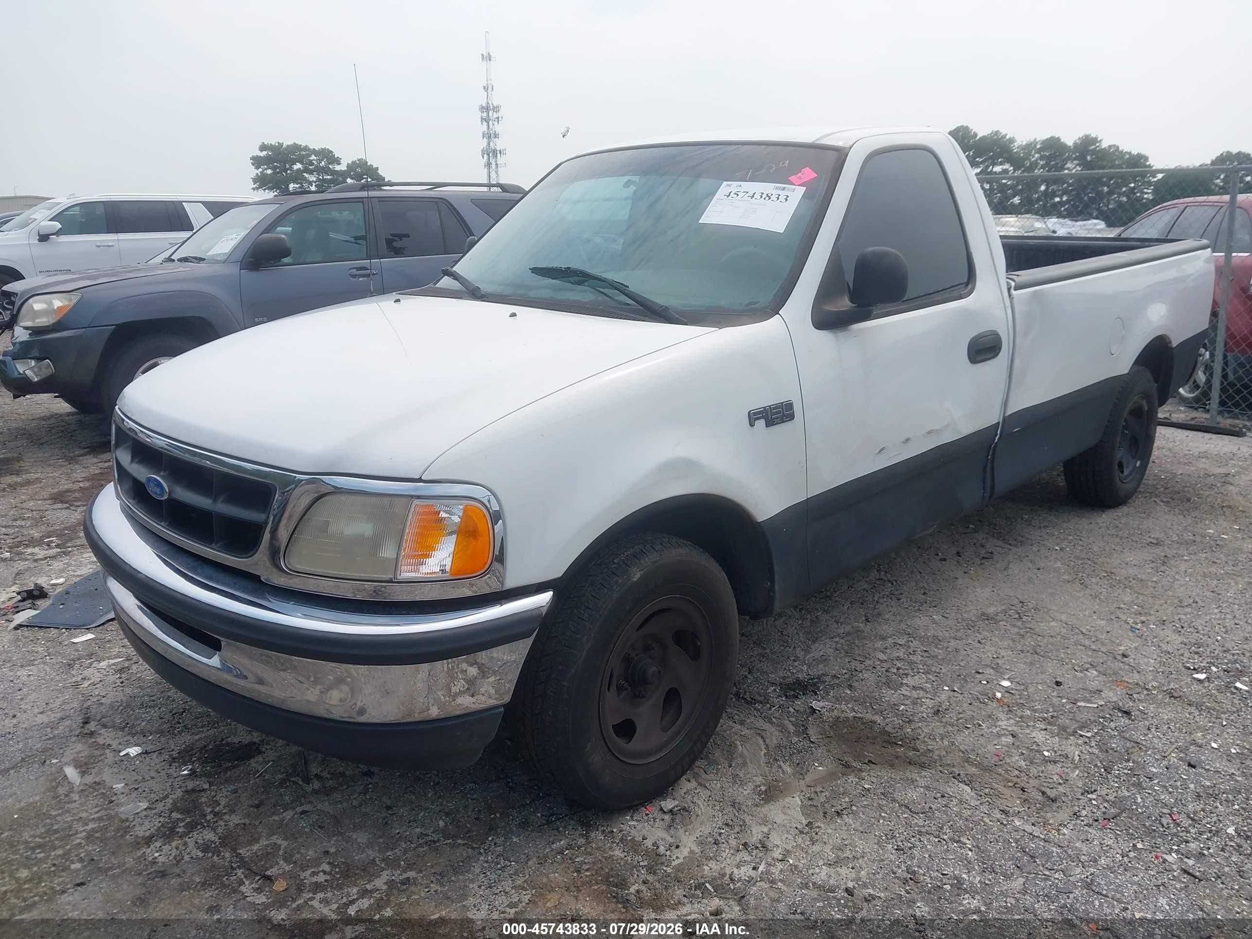 1997 Ford F-150 Standard Standard/xl/xlt White vin: 1FTDF1720VNA41557