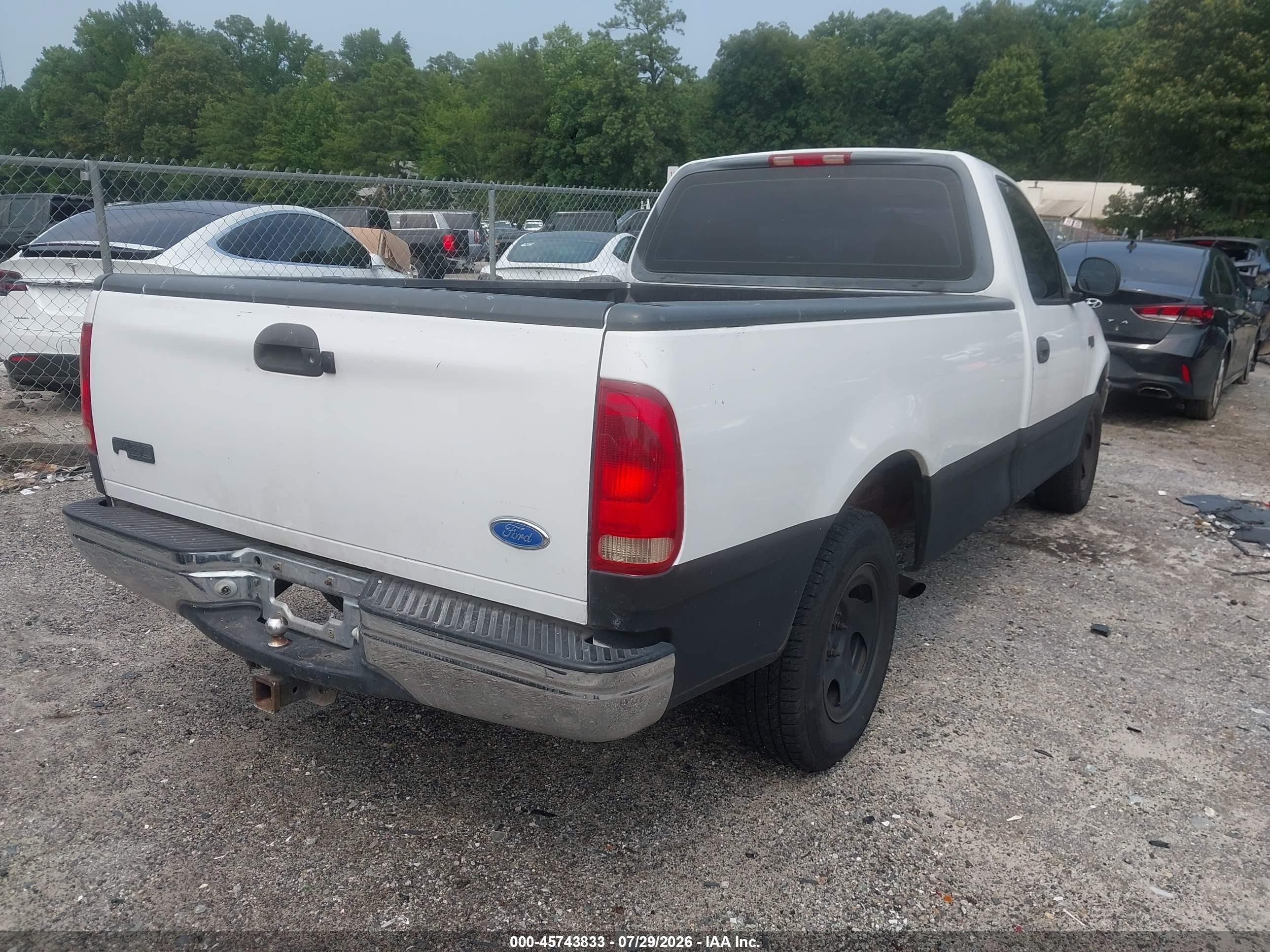 1997 Ford F-150 Standard Standard/xl/xlt White vin: 1FTDF1720VNA41557