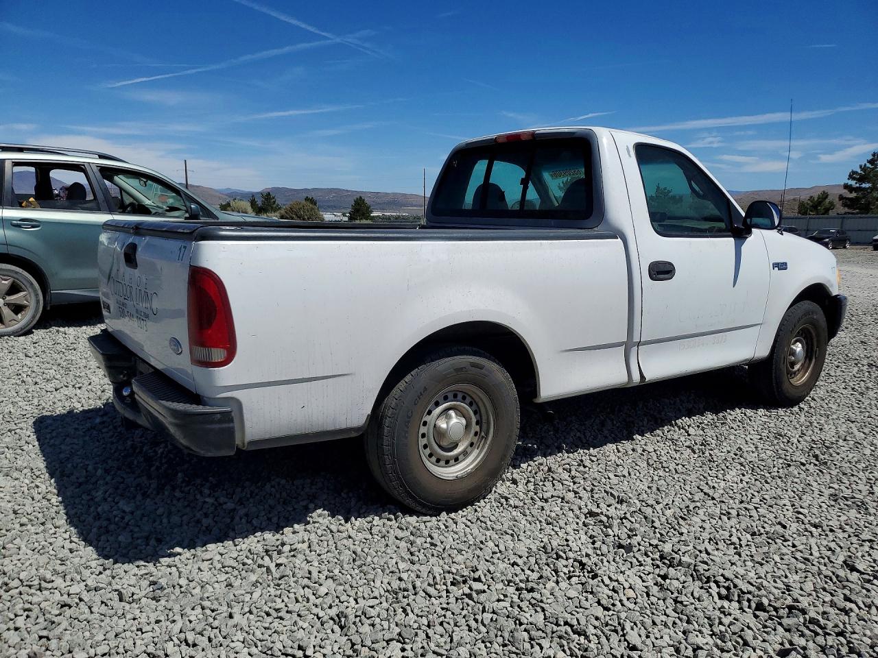 1997 Ford F150 White vin: 1FTDF1723VKB84584