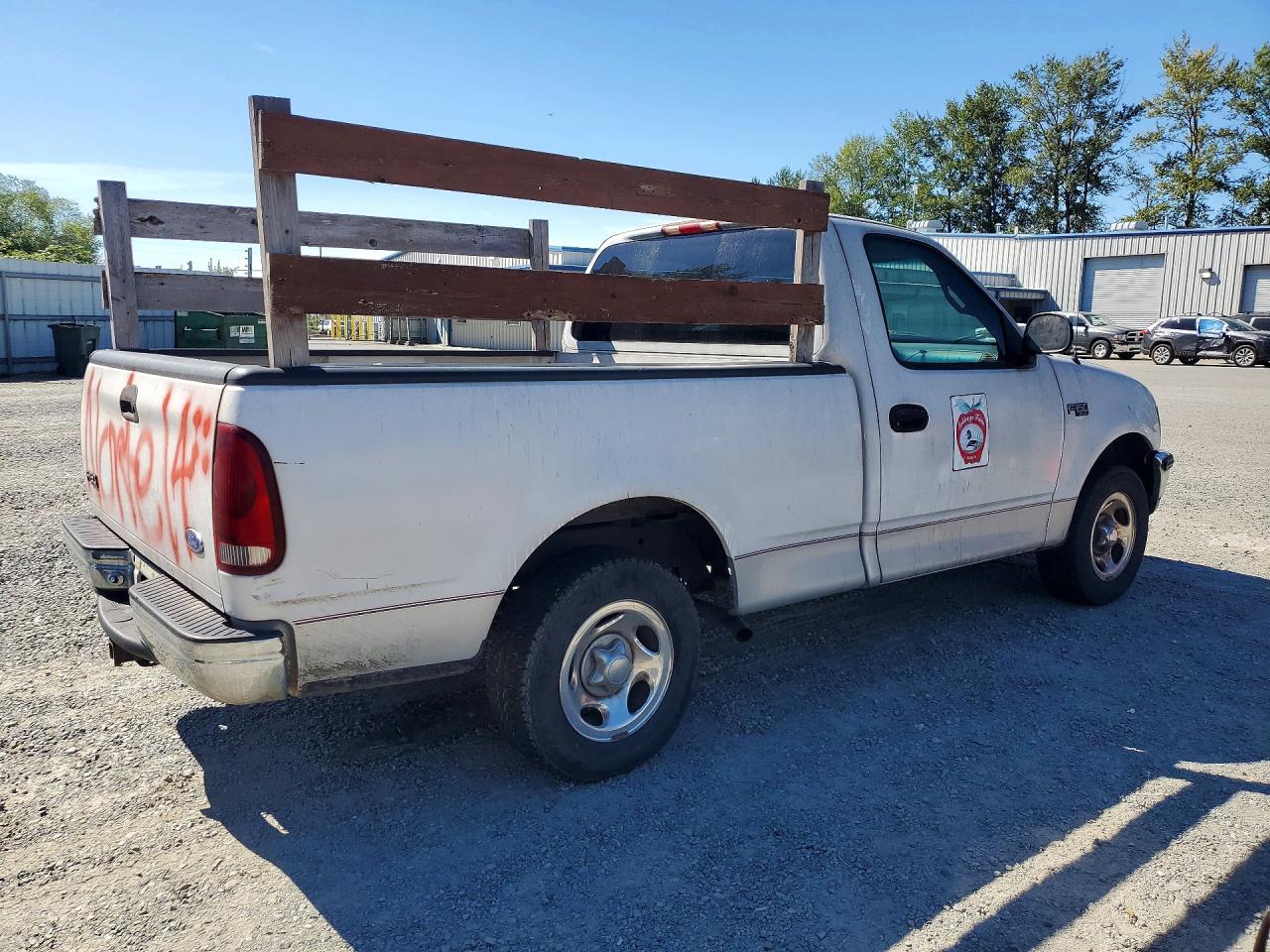 1997 Ford F150 Белый vin: 1FTDF1723VKC80117