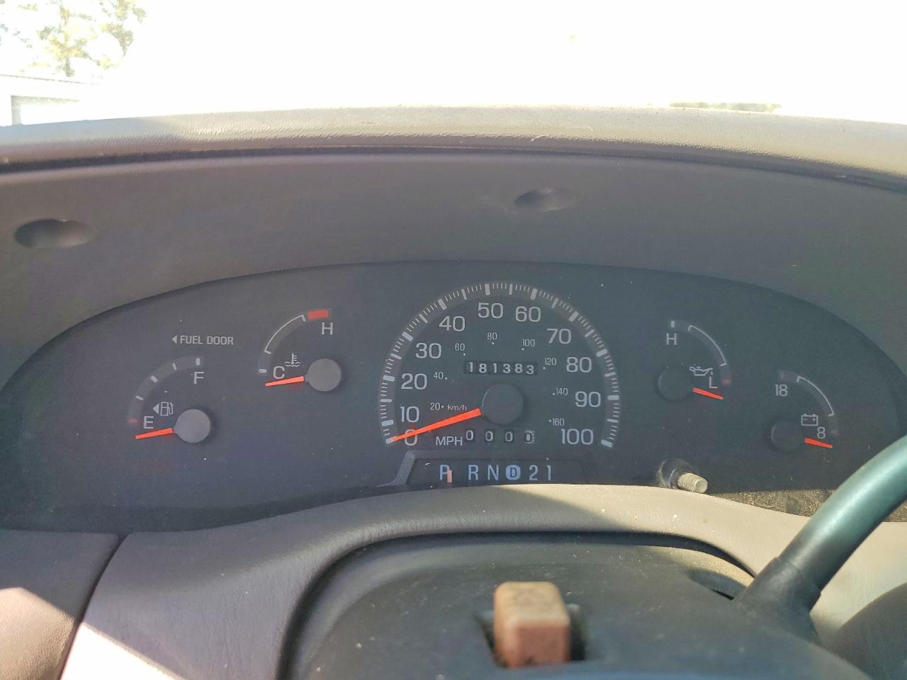 1997 Ford F150 Белый vin: 1FTDF1723VKC80117