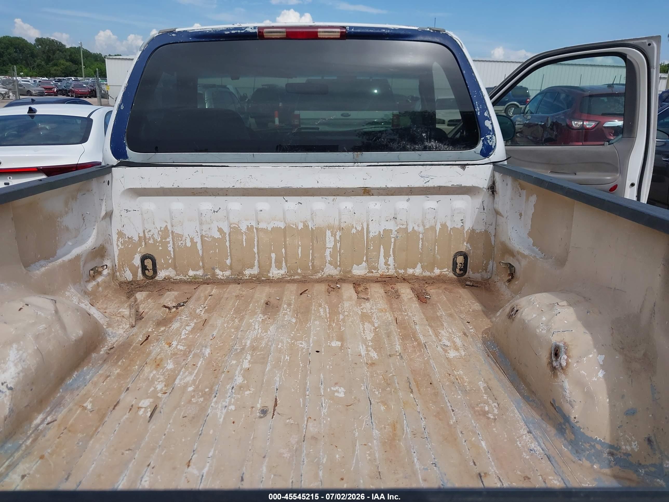 1997 Ford F-150 Standard Standard/xl/xlt White vin: 1FTDF1725VKA24593