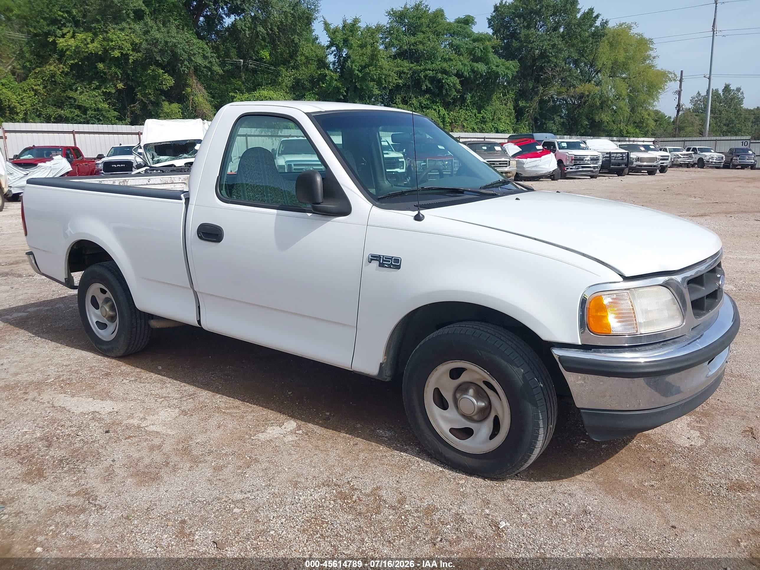 1997 Ford F-150 Standard Standard/xl/xlt White vin: 1FTDF1727VKA24336