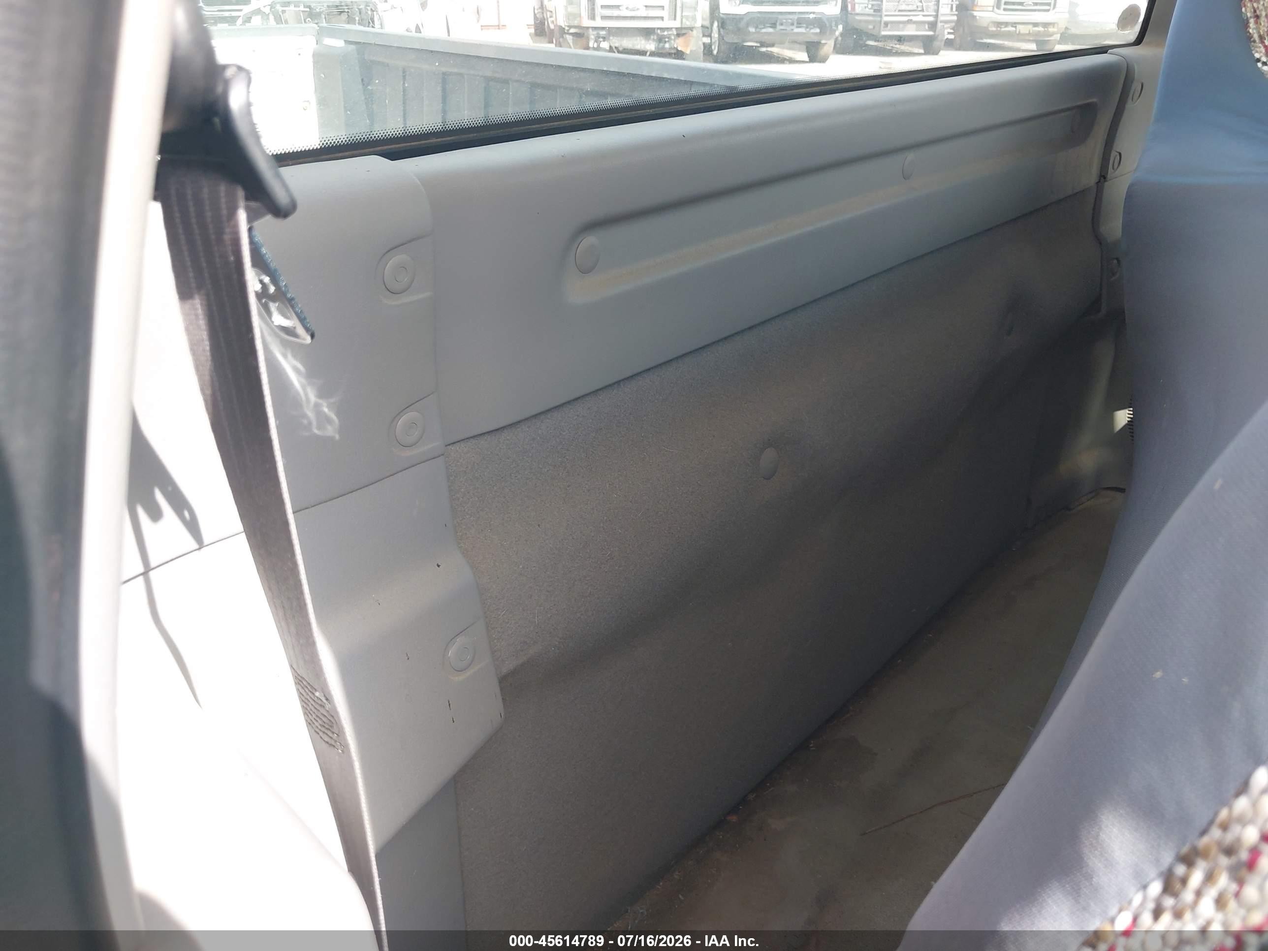1997 Ford F-150 Standard Standard/xl/xlt White vin: 1FTDF1727VKA24336