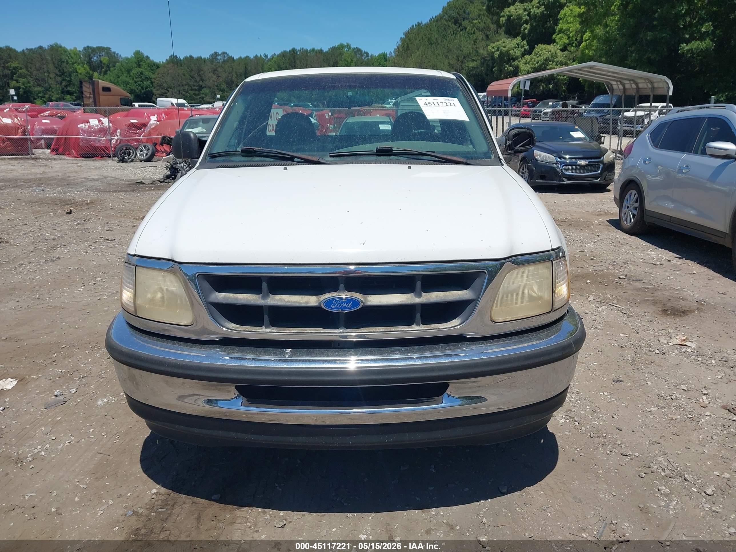 1997 Ford F-150 Standard/xl/xlt White vin: 1FTDF1727VNB65065