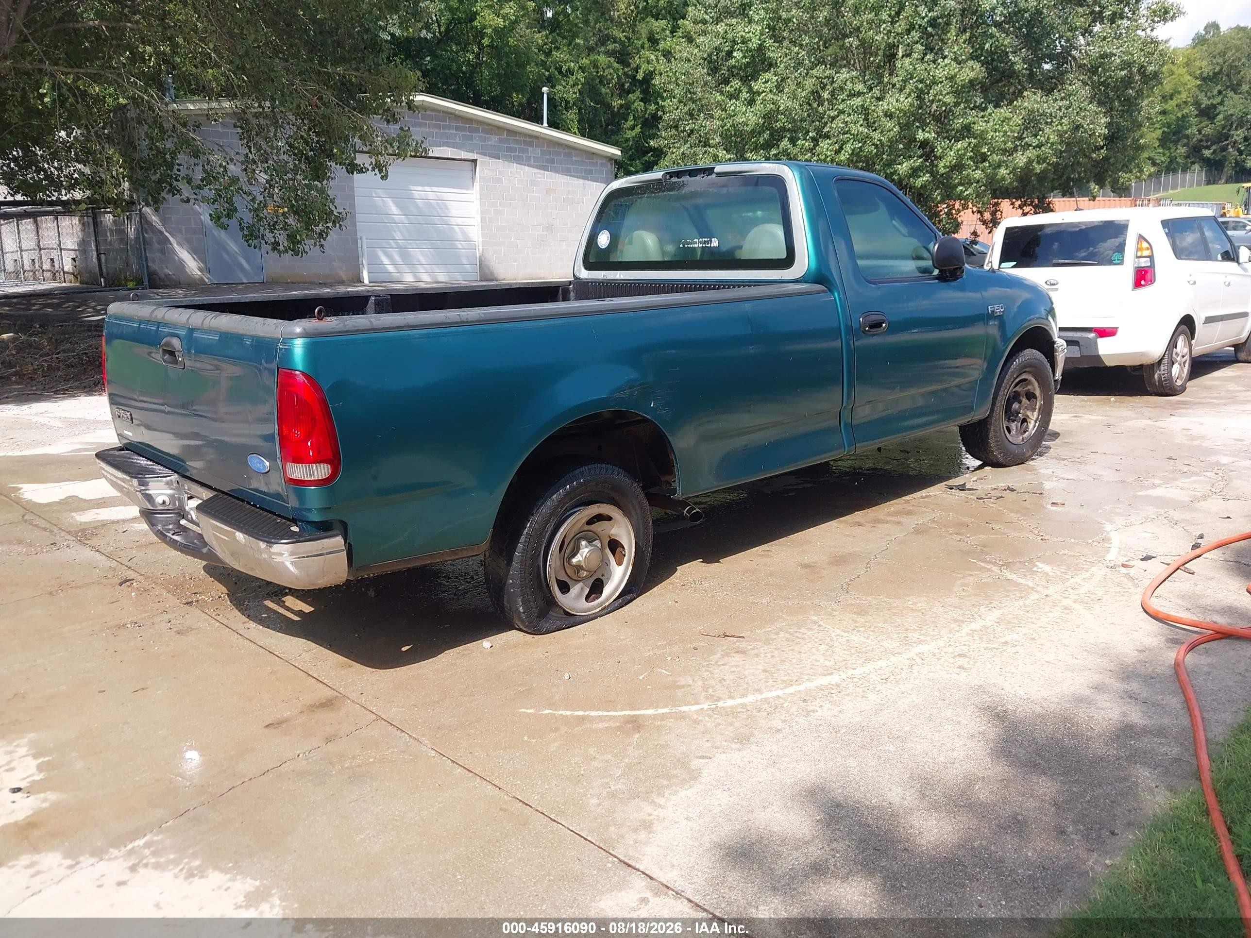 1997 Ford F-150 Standard Standard/xl/xlt Green vin: 1FTDF1727VND39944