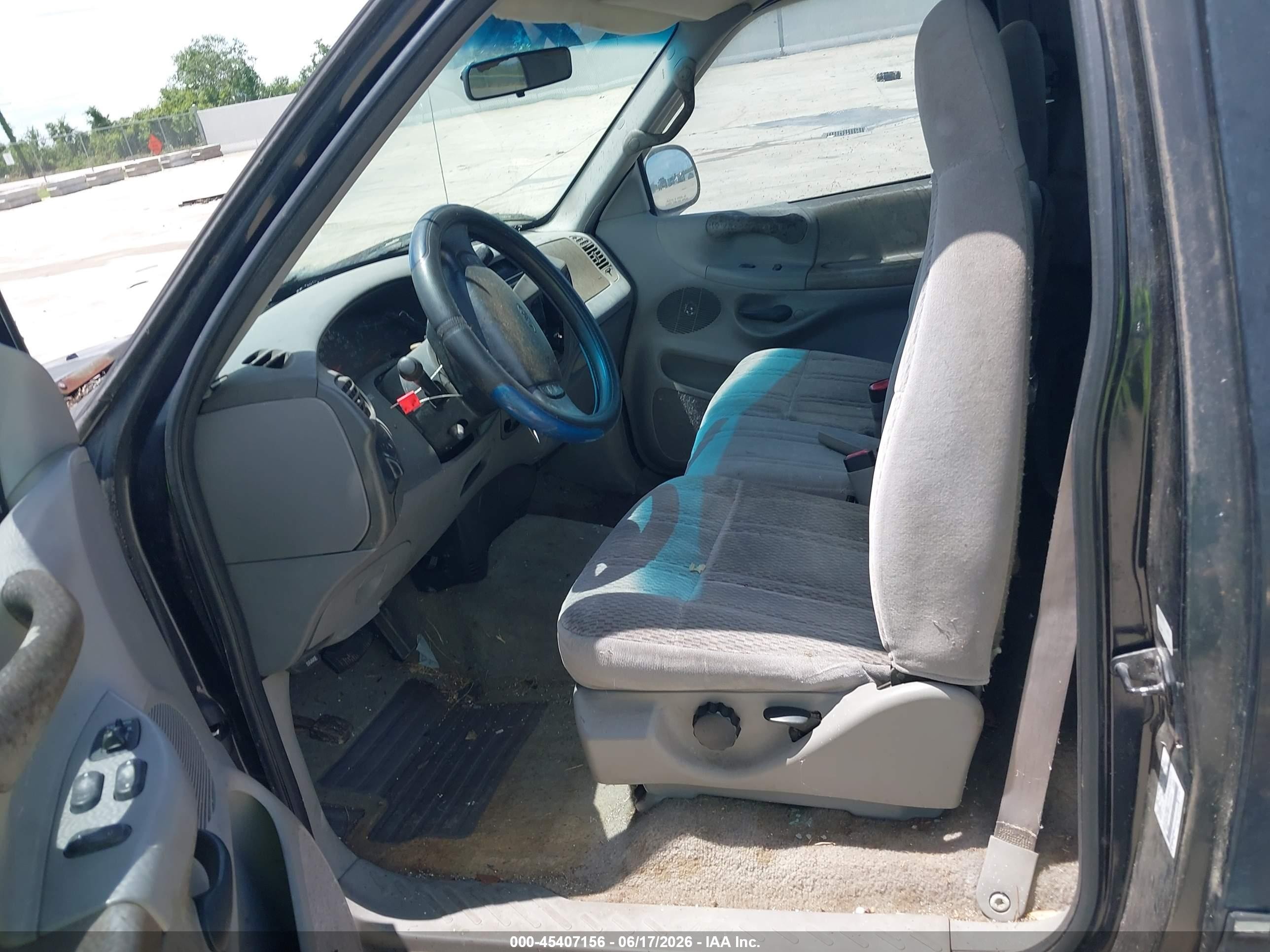 1997 Ford F-150 Standard Standard/xl/xlt Black vin: 1FTDF1728VNA85855