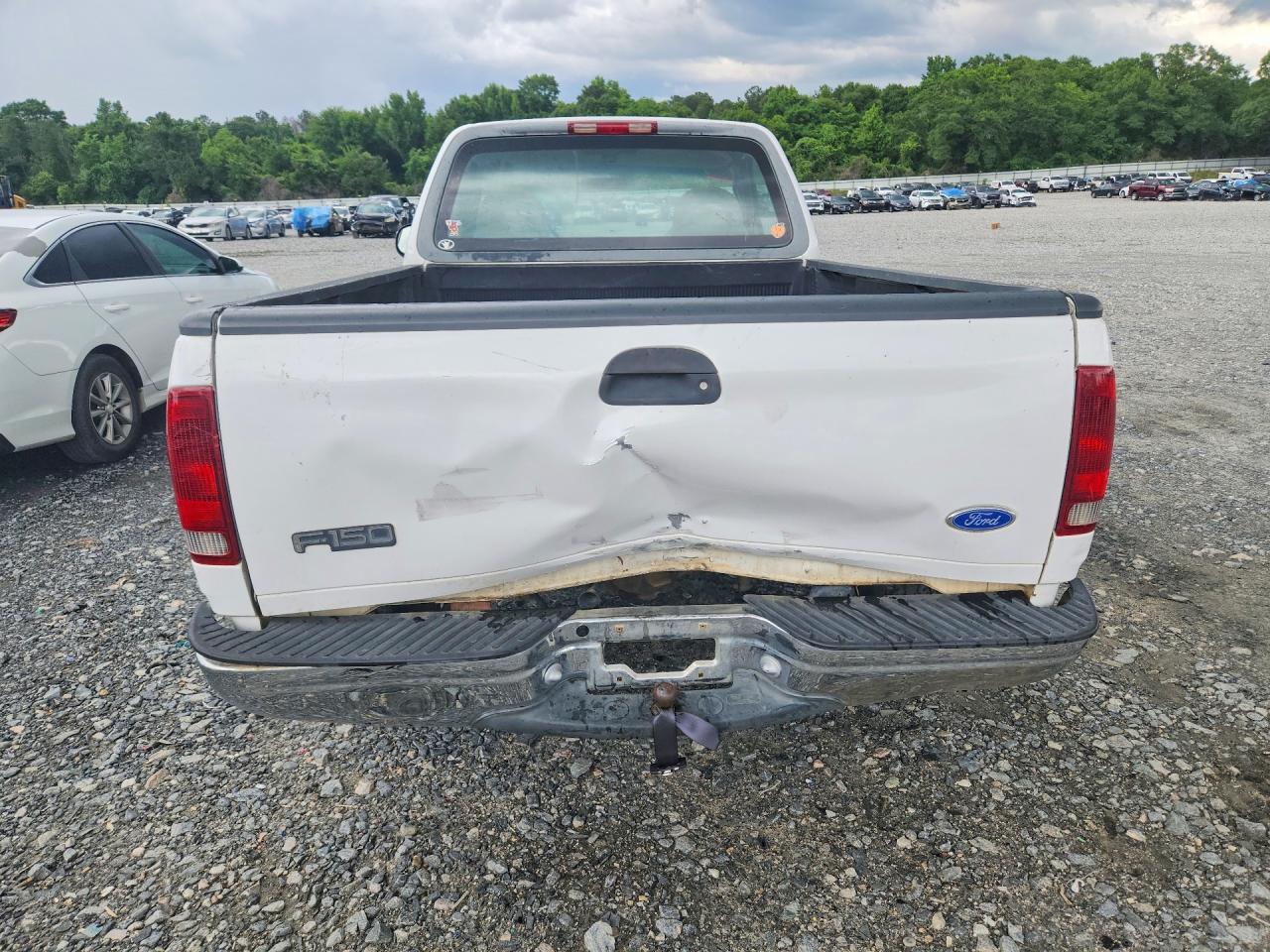 1997 Ford F150 Белый vin: 1FTDF1729VNC46861